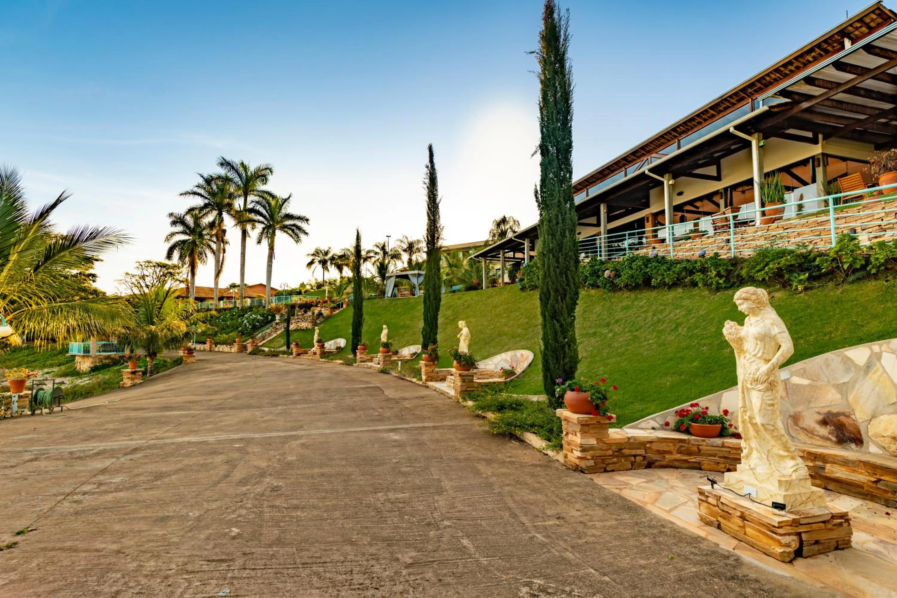 Garden in BellaMinas Pousada