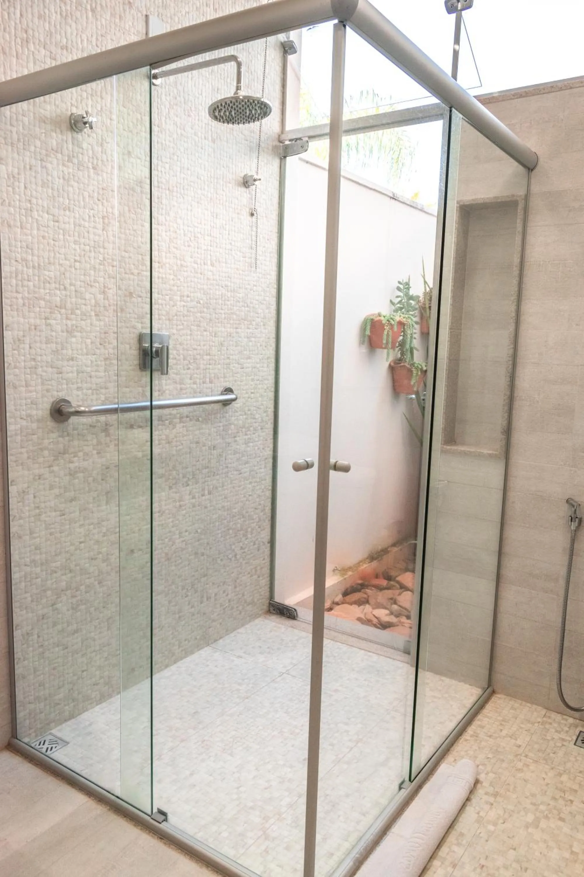 Bathroom in BellaMinas Pousada