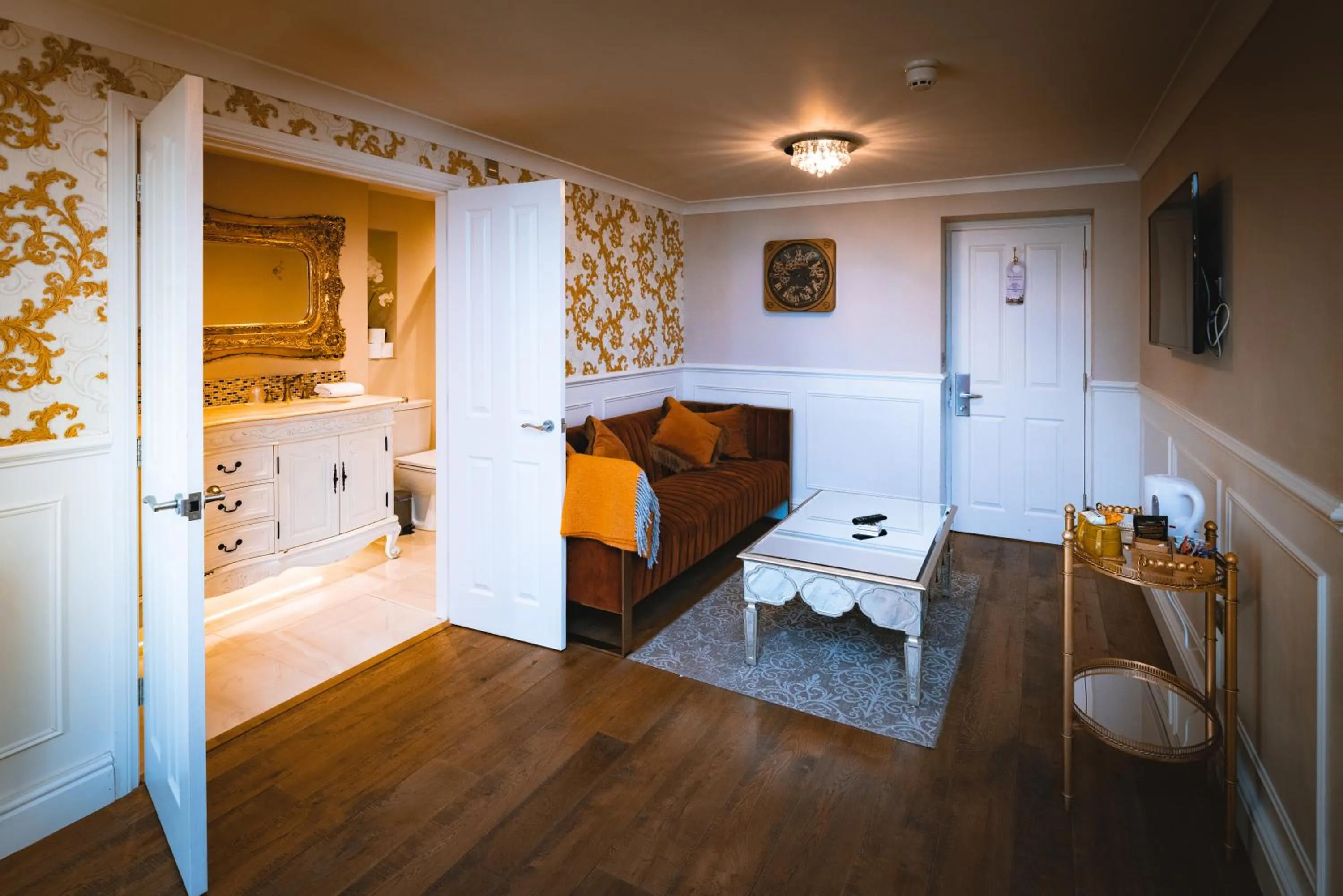 Superior King Suite - single occupancy in The Little Inn at Grasmere