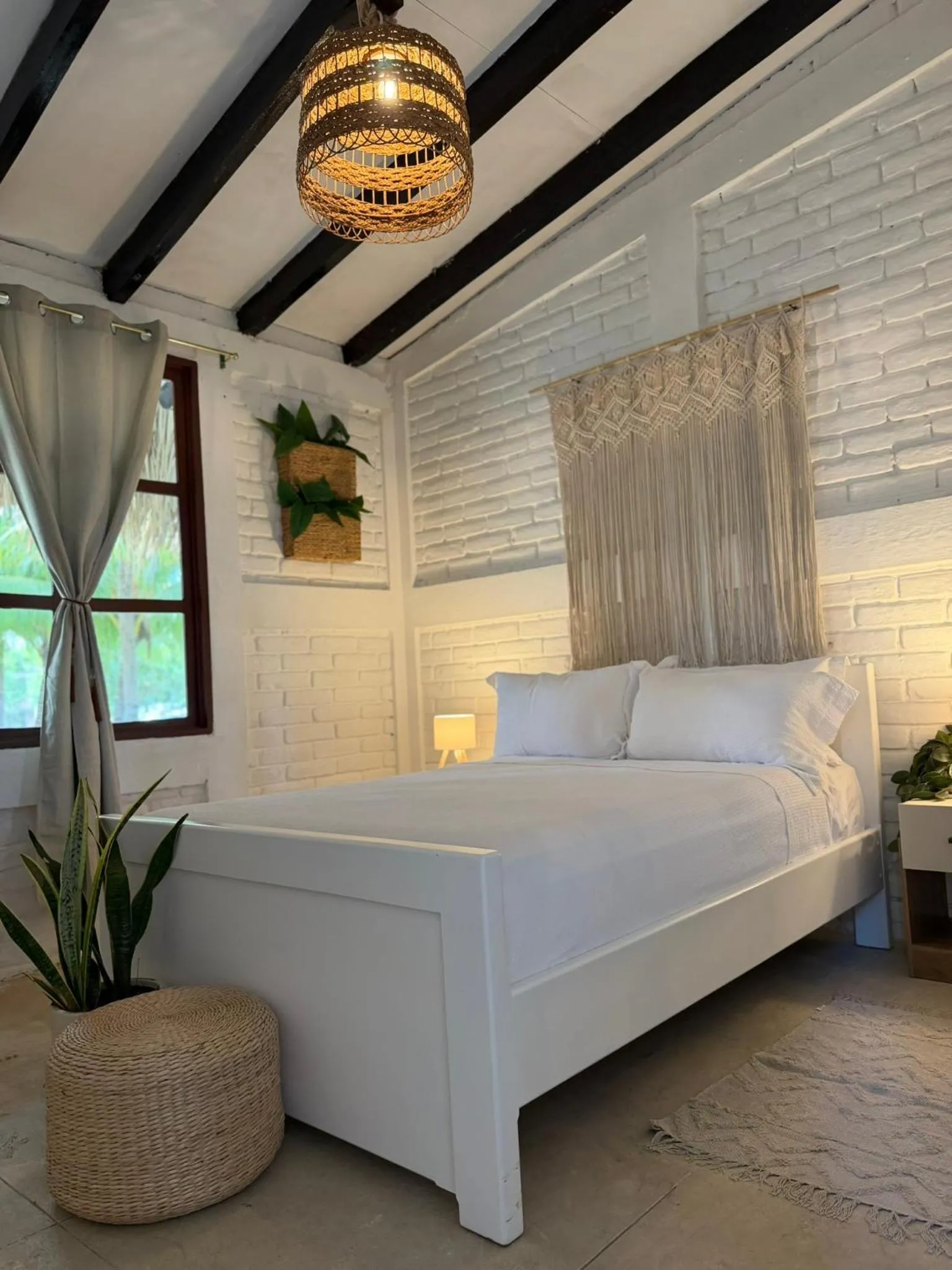Family Suite in Cardedeu Residence Cangrejera