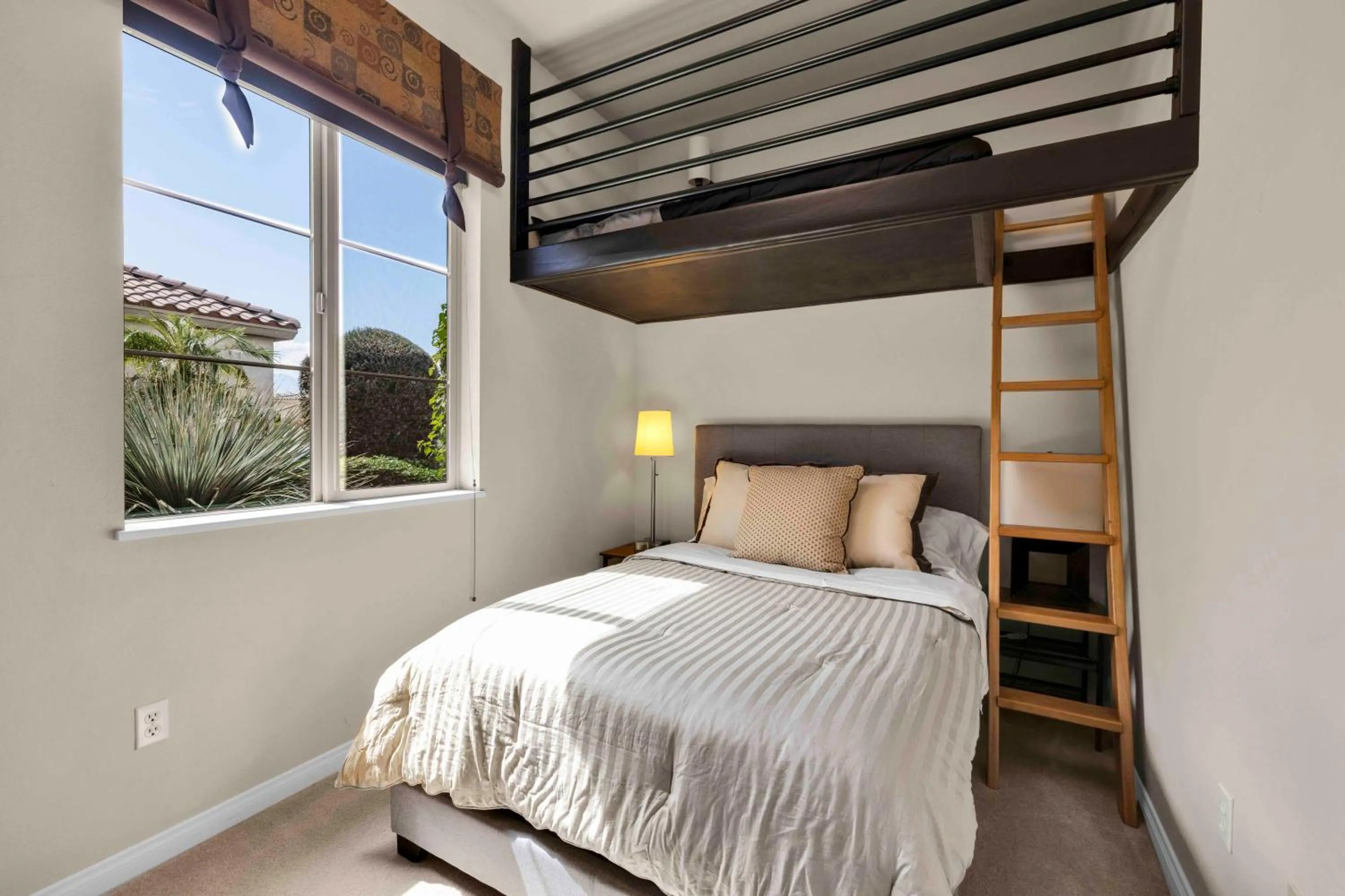 Bed in Desert Fairway Oasis