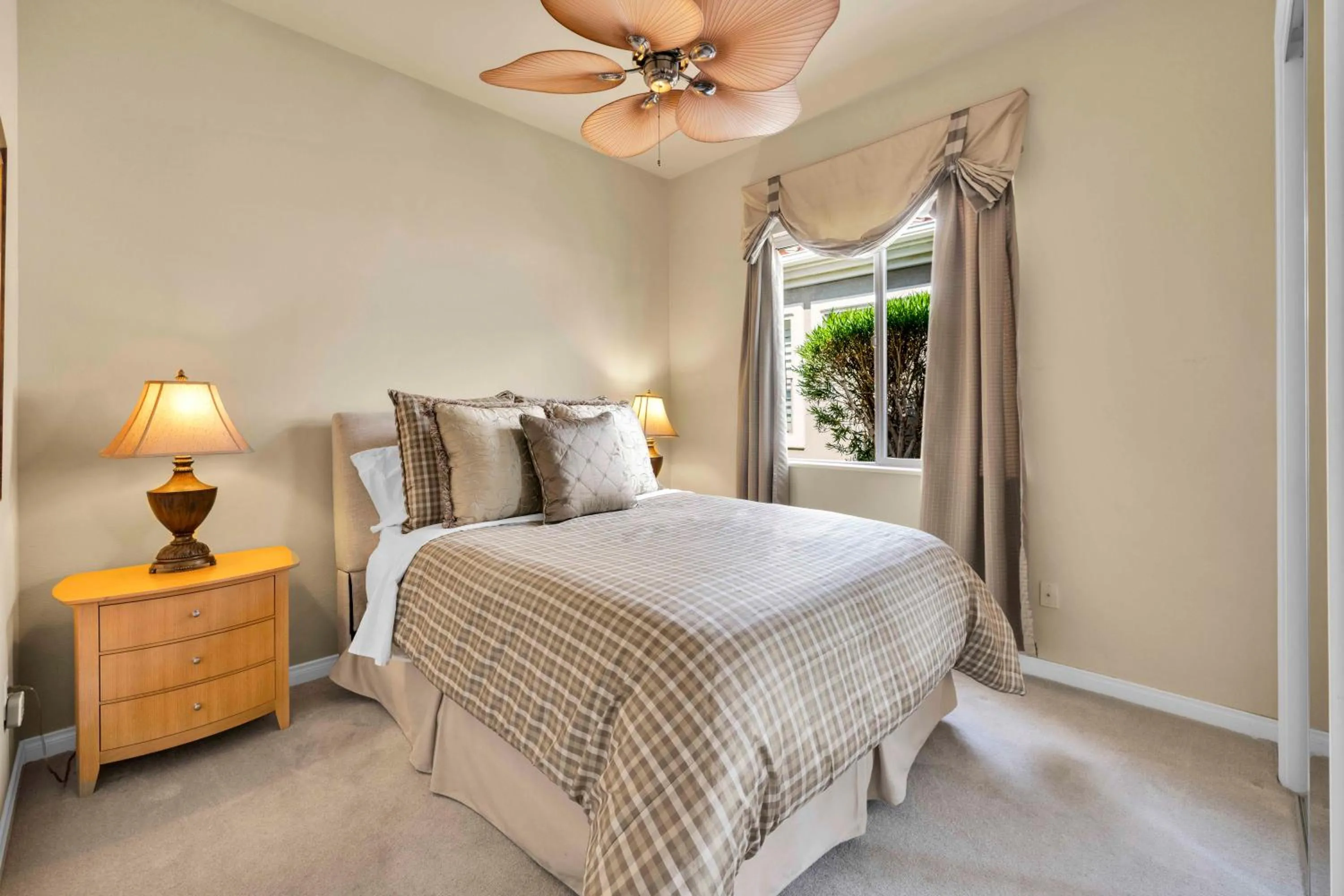 Bed in Desert Fairway Oasis