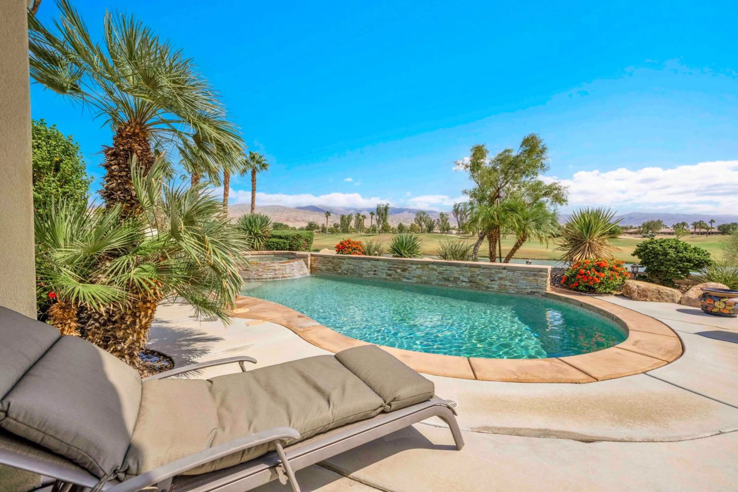 Swimming pool in Desert Fairway Oasis