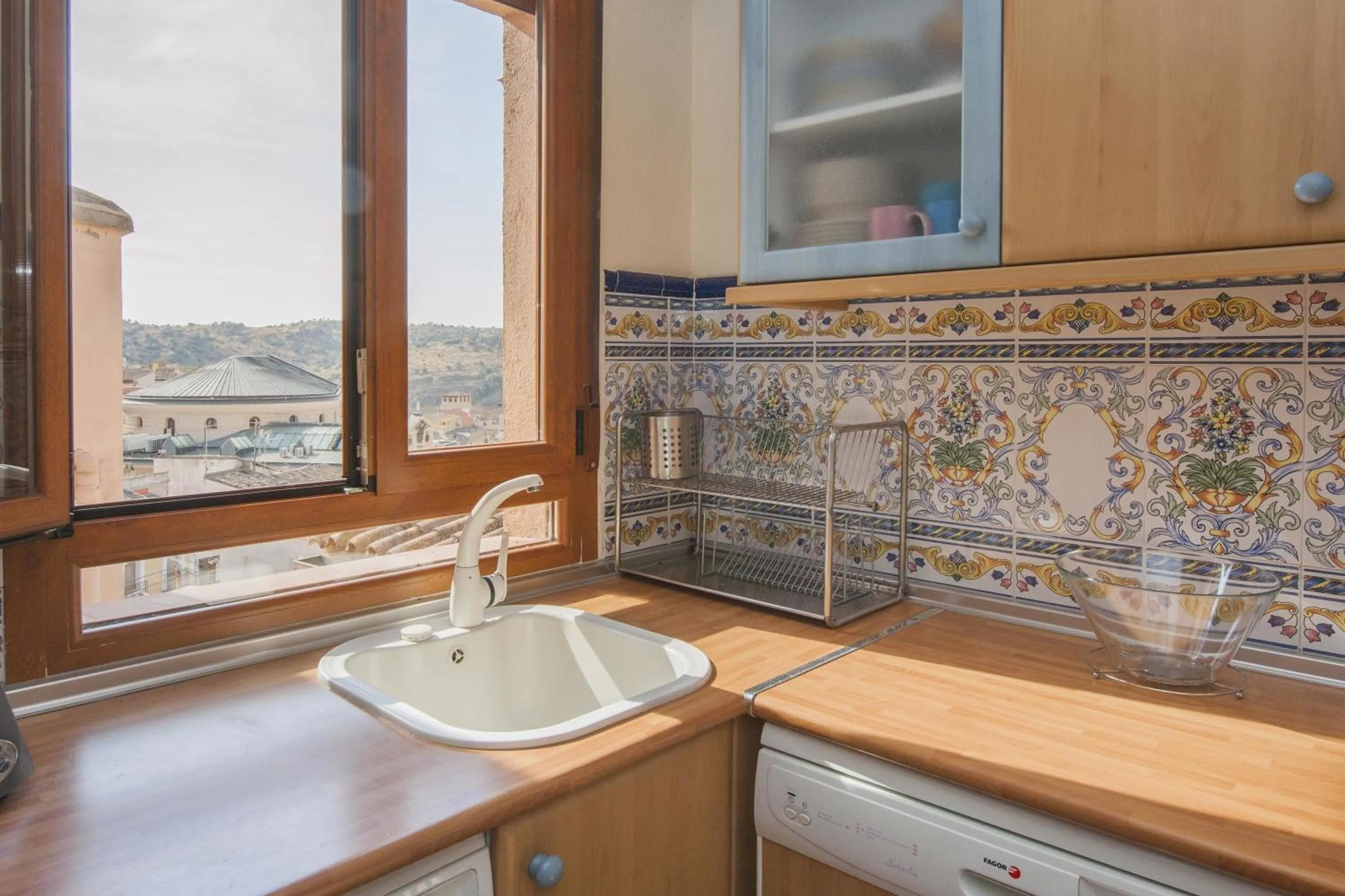 Kitchen or kitchenette in Atico-Terraza Imperial