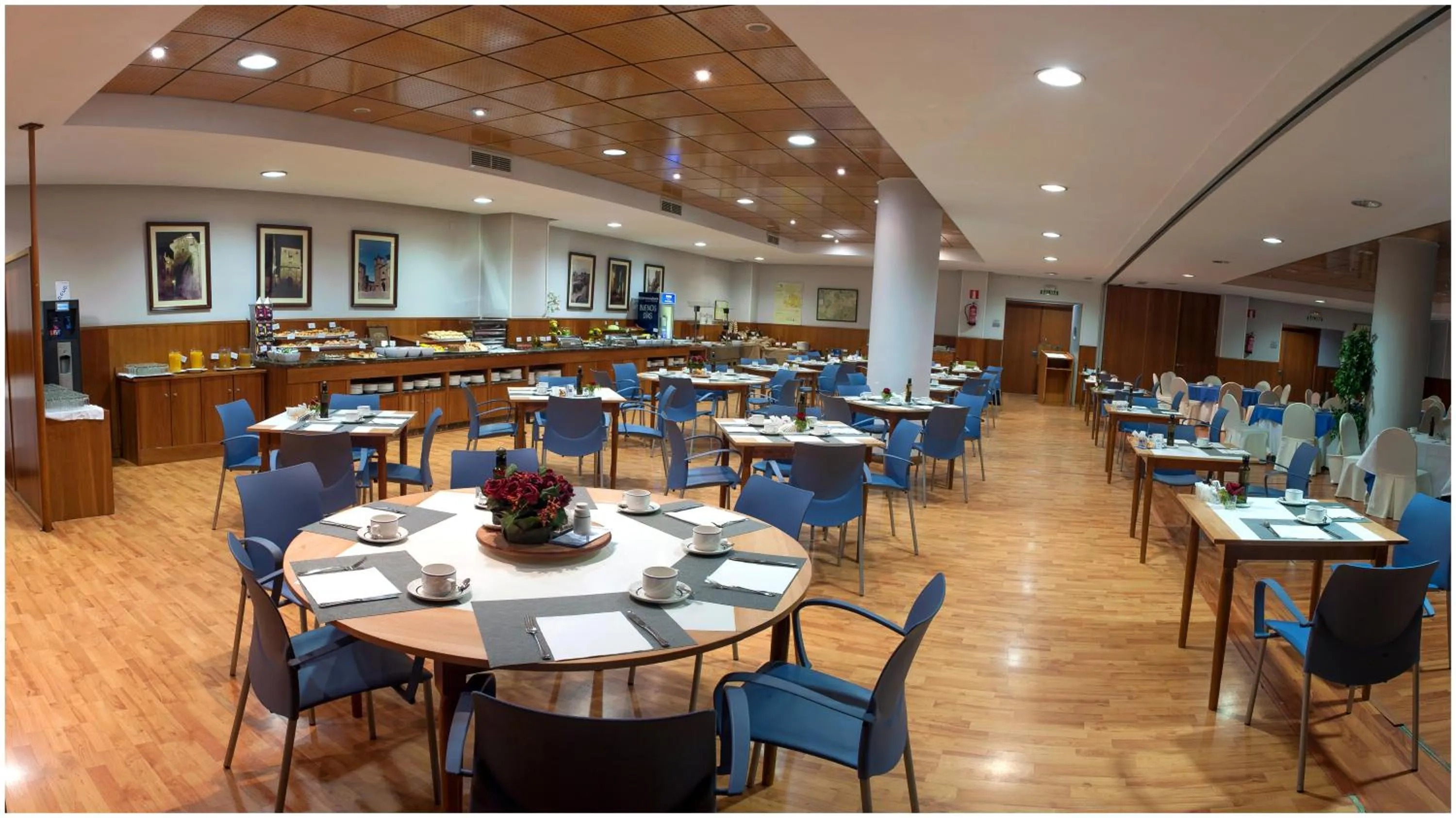 Restaurant/places to eat in Extremadura Hotel