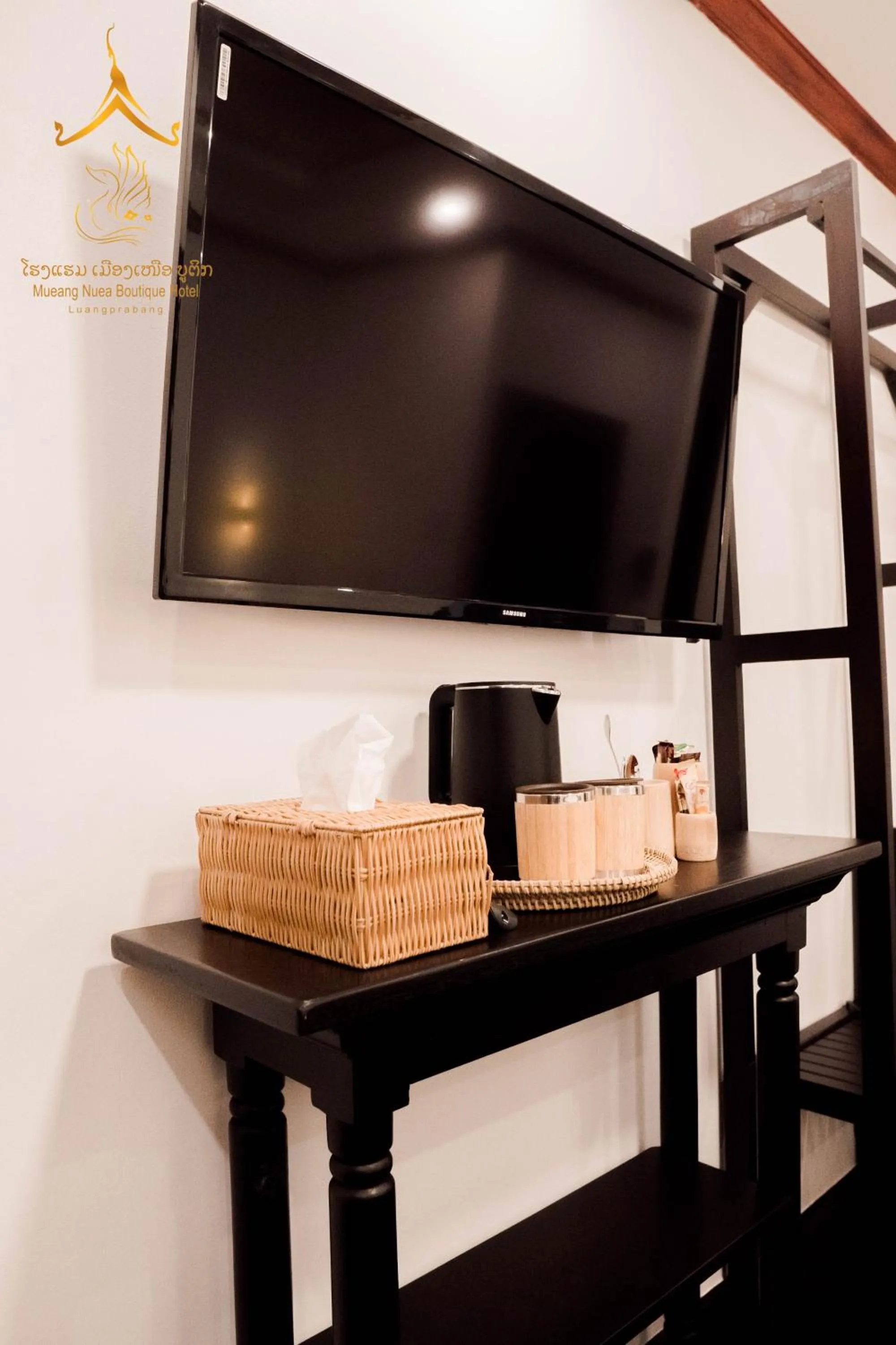 TV and multimedia in Mueang Nuea Boutique Hotel