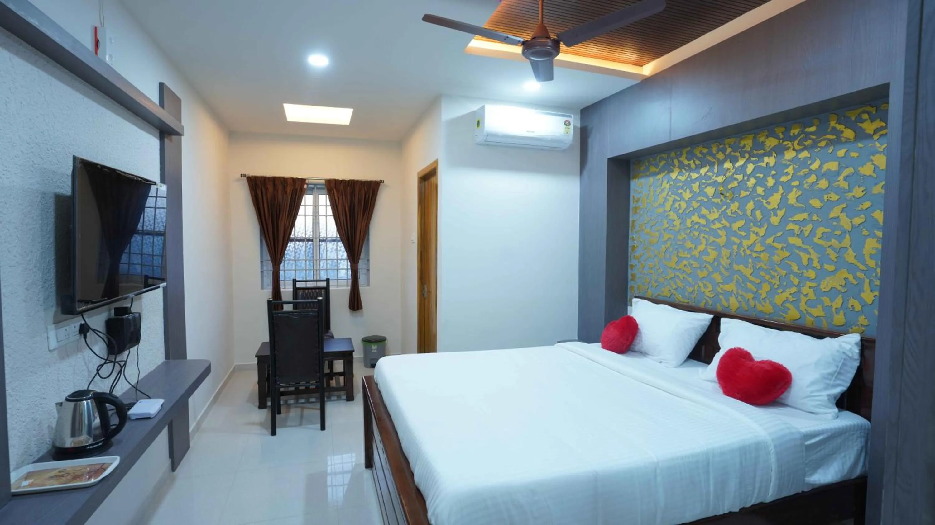 Bed in Sankar Classic - A Boutique Stay