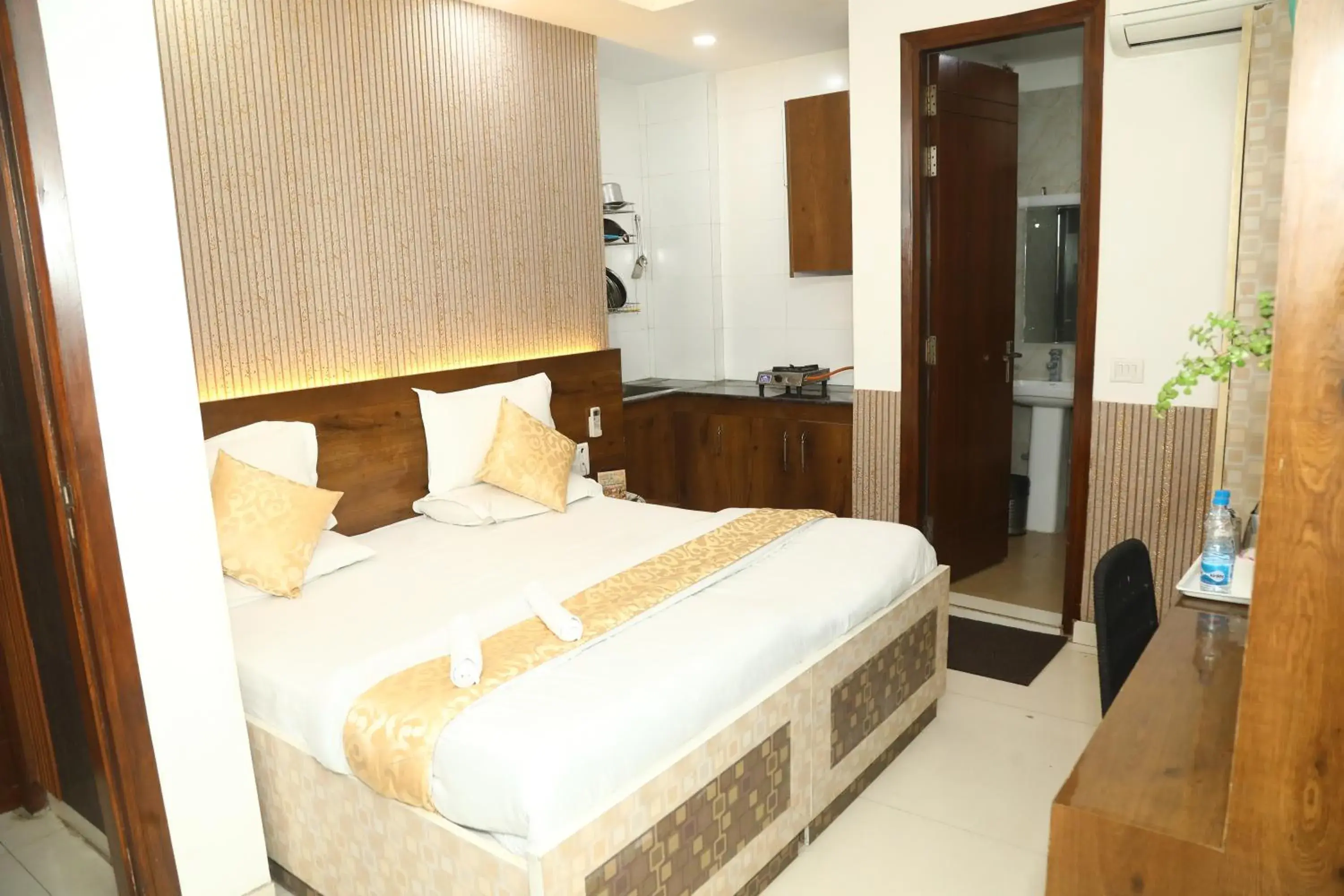 Flourish Stay Saket near Max Hospital Flourish Stay Saket near Max Hospital