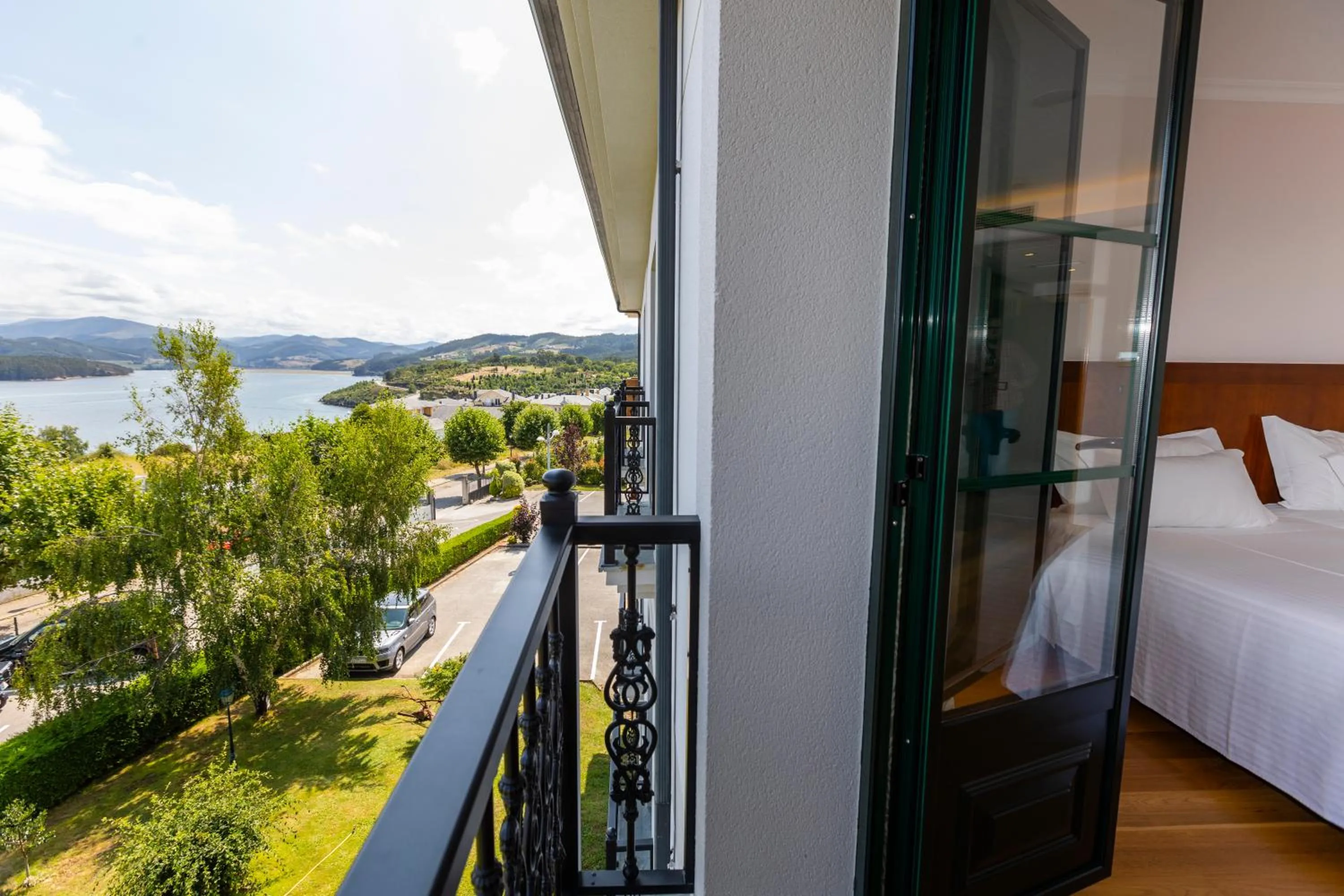 Double or Twin Room with Balcony - single occupancy in Hotel O Cabazo