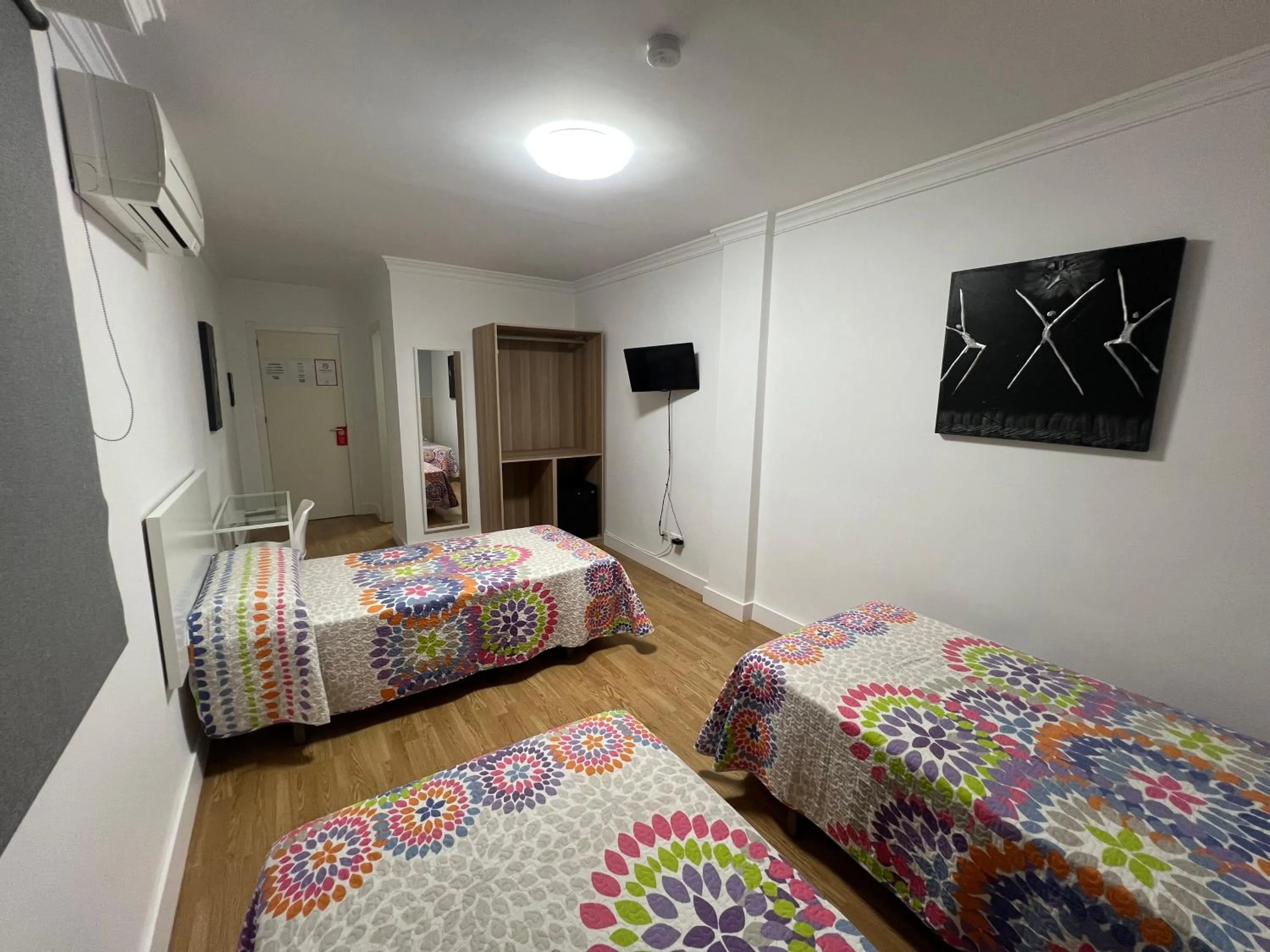 Bedroom, Bed in Hotel Dila