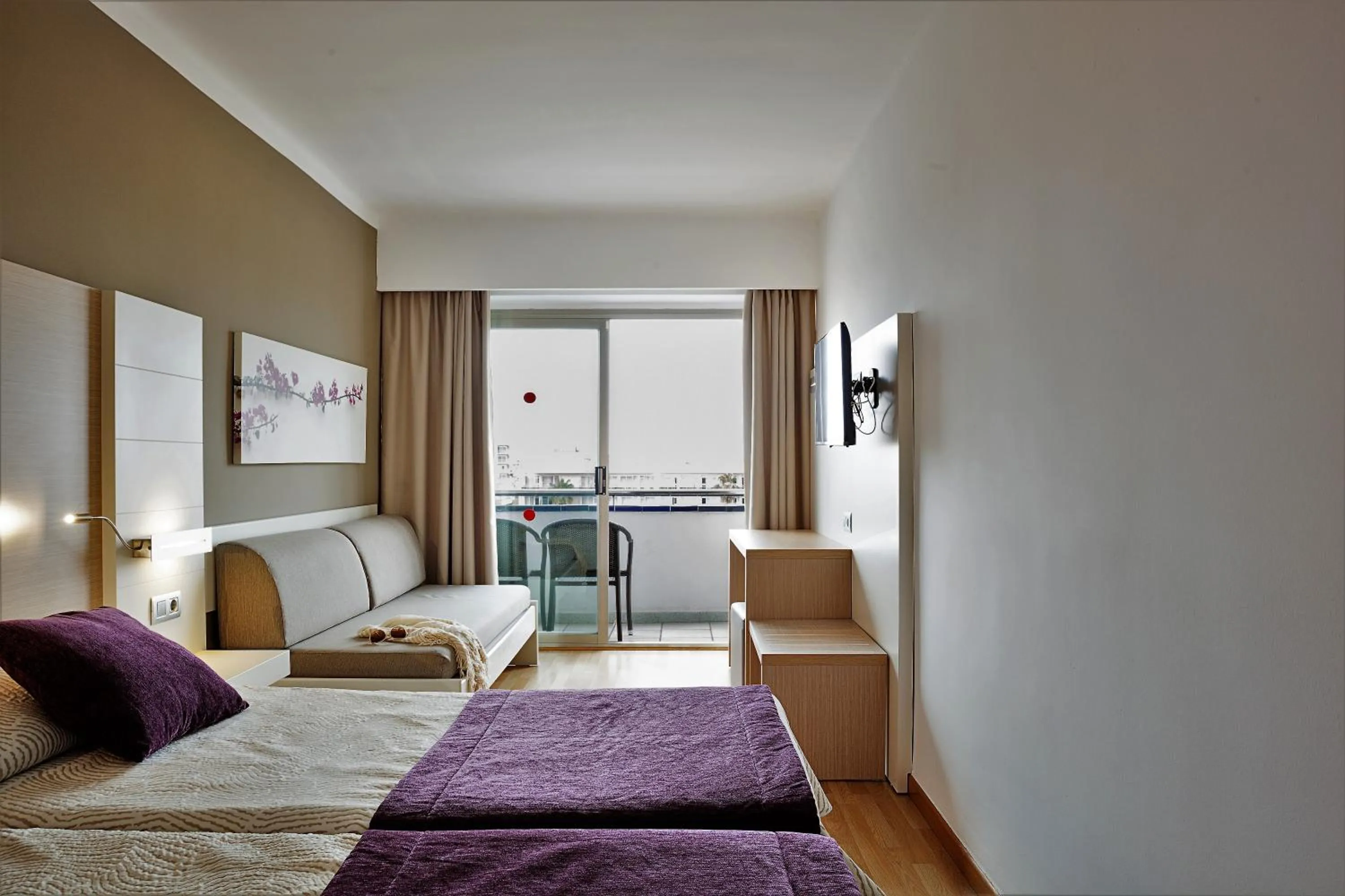 Bedroom, Bed in Hotel Mariant