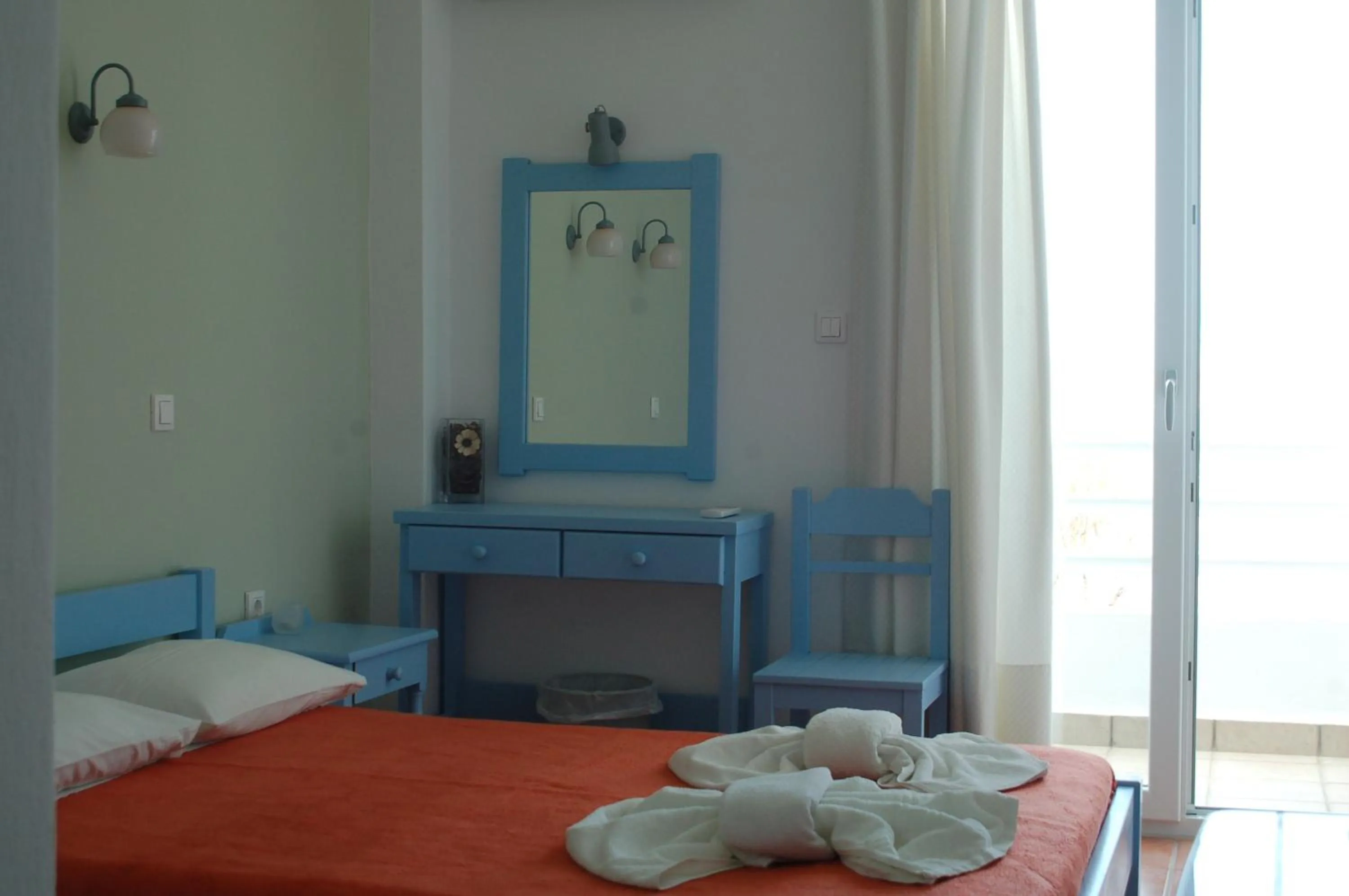 Day, Bed in Hotel Paros