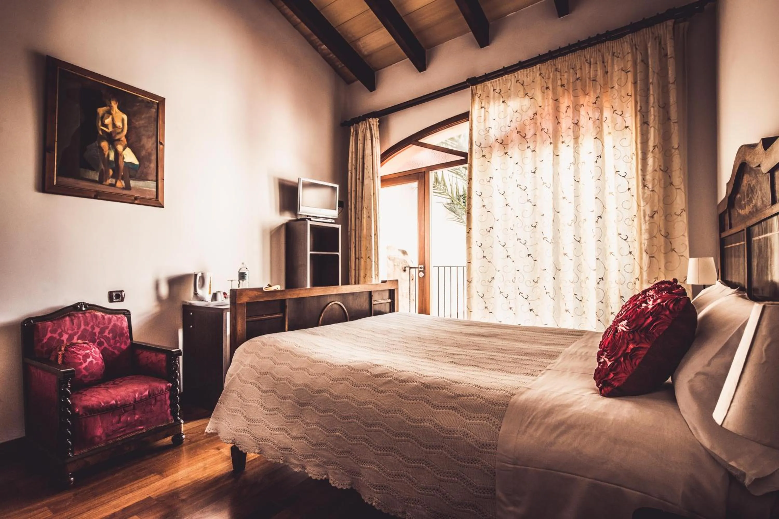 Bed in Hotel Segles - Turismo de Interior