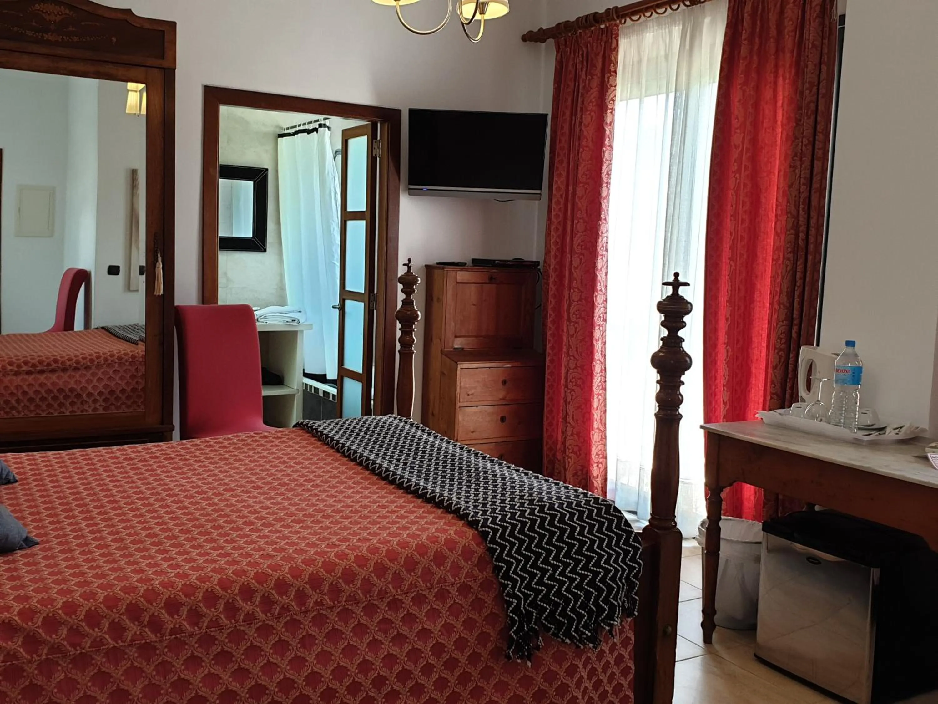 Bed in Hotel Segles - Turismo de Interior