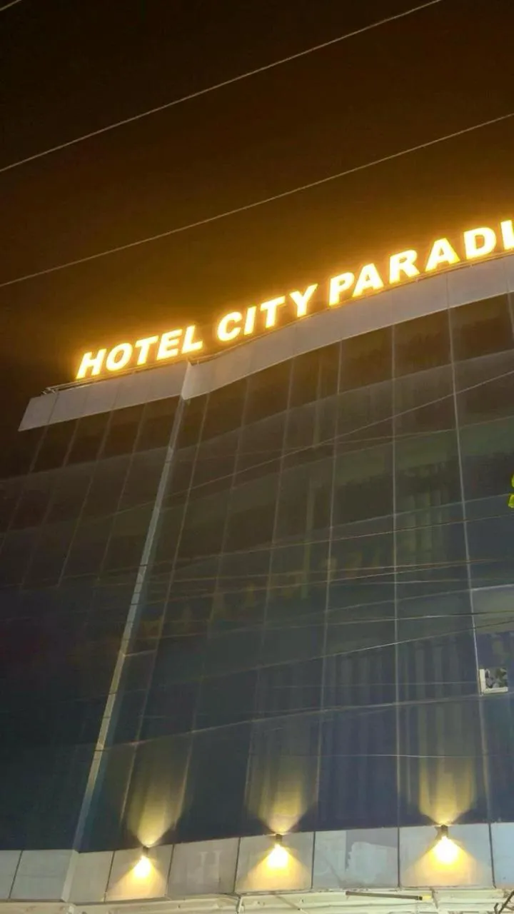 City Paradise Hotel