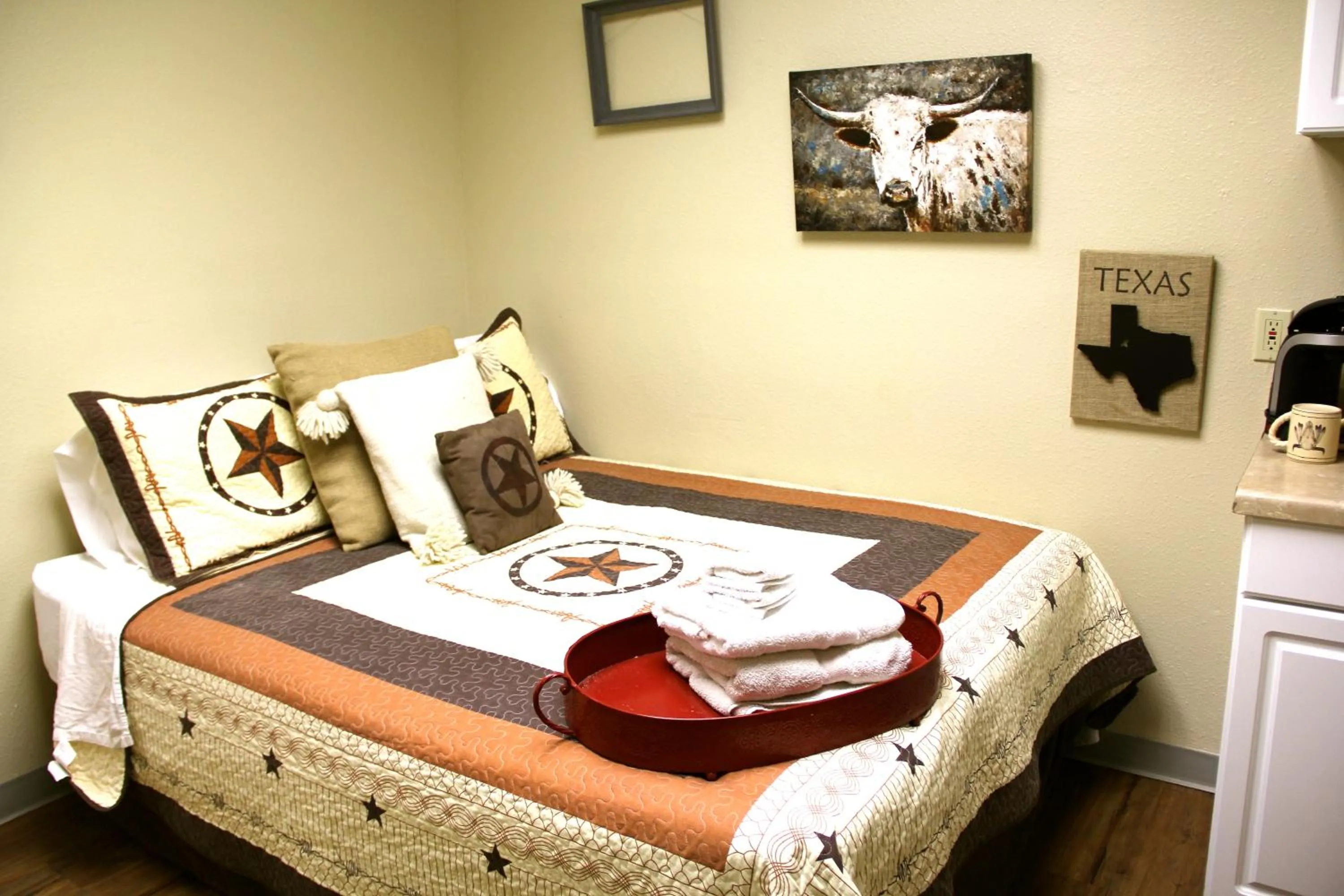 Photo of the whole room in A Place to Stay Rooms