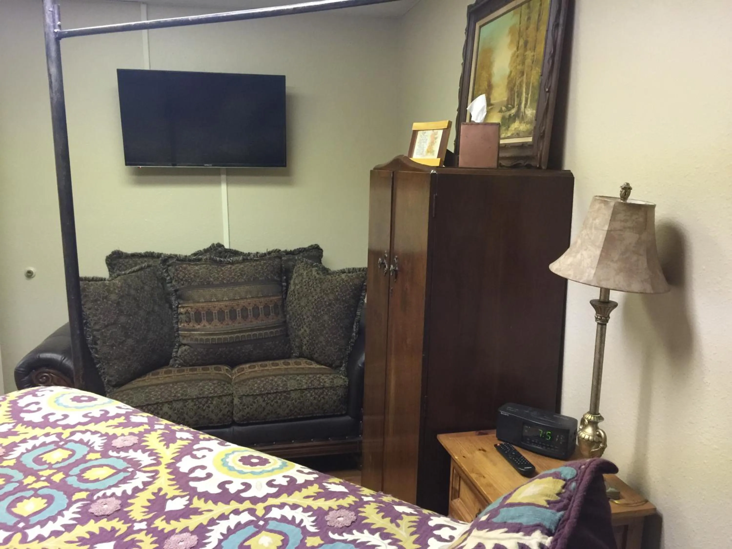 Photo of the whole room in A Place to Stay Rooms