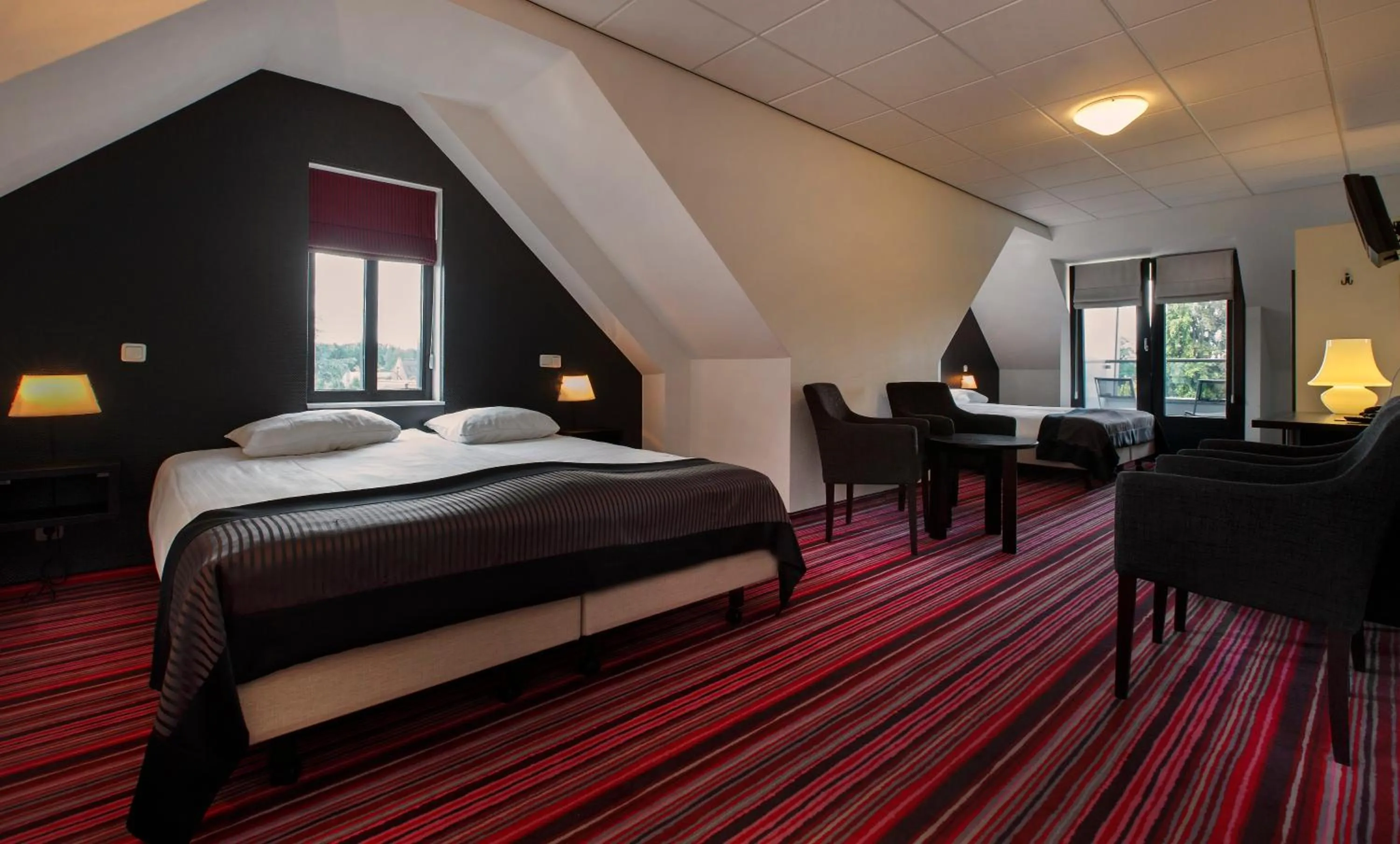 Photo of the whole room, Bed in Hotel De Schout