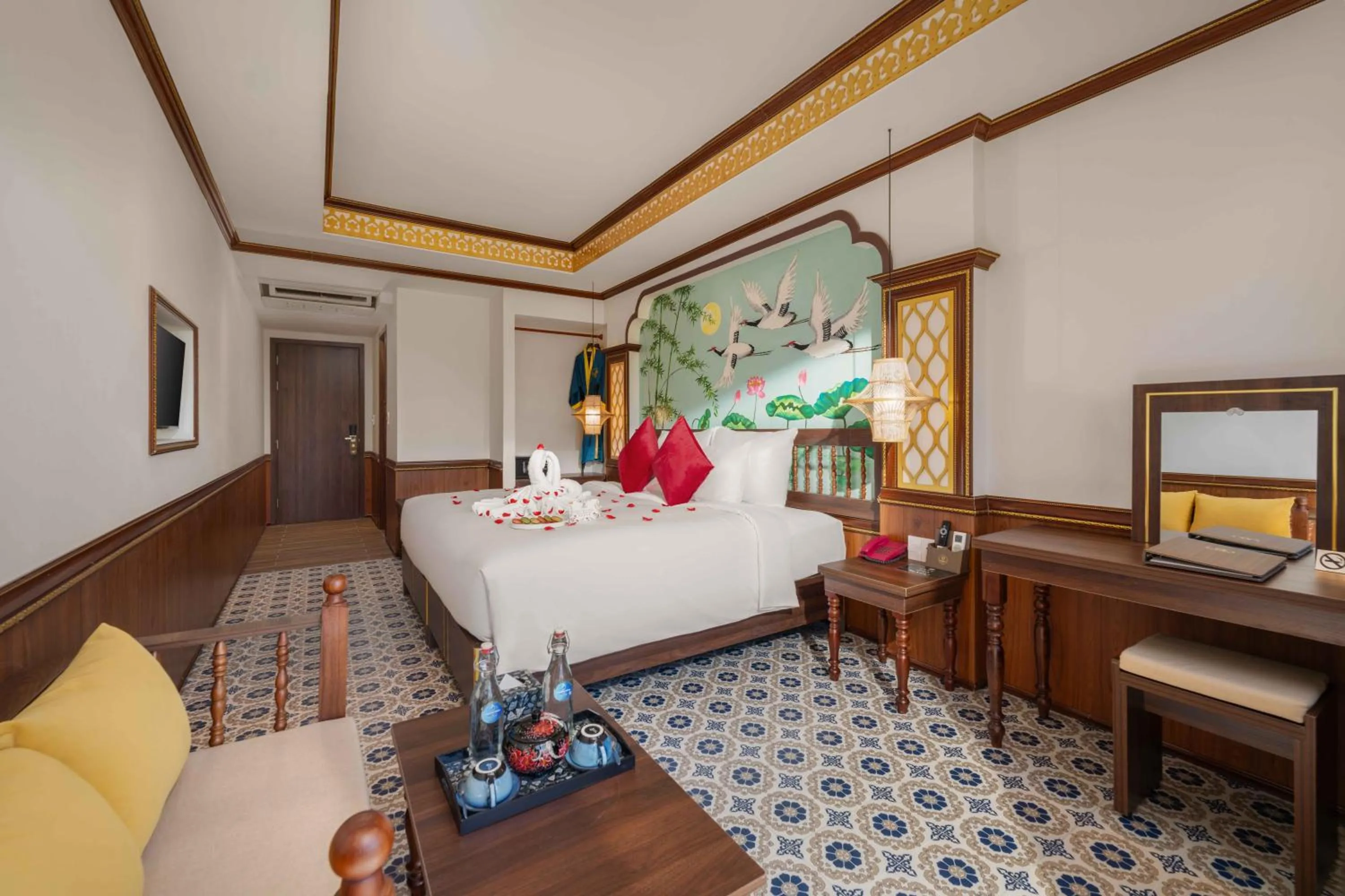 Coffee/tea facilities, Bed in Soleil by Soluna - A Charming Touch of Hoi An Heritage - formerly Hoi An Babylon Luxury Hotel