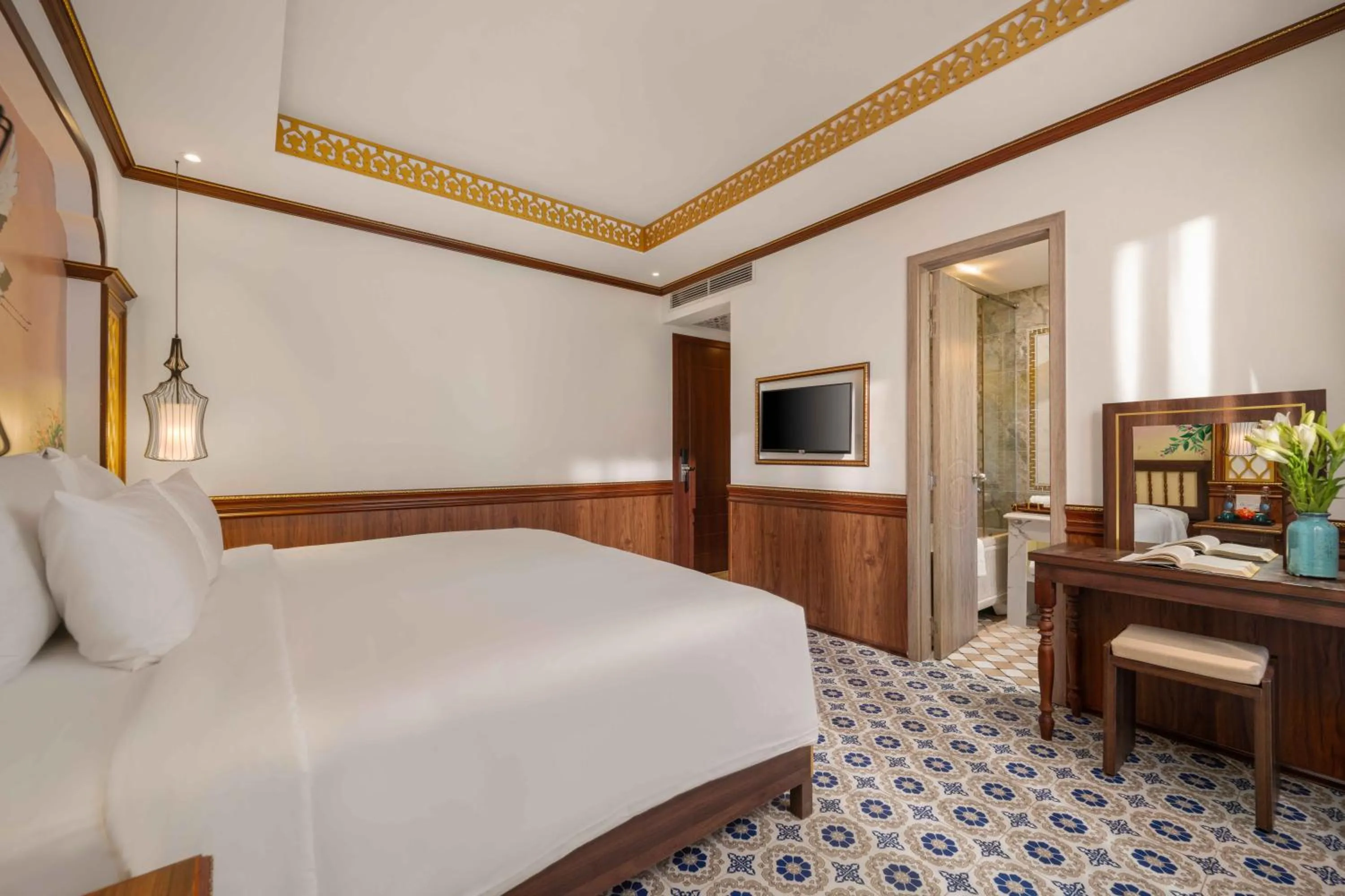 Bed in Soleil by Soluna - A Charming Touch of Hoi An Heritage - formerly Hoi An Babylon Luxury Hotel