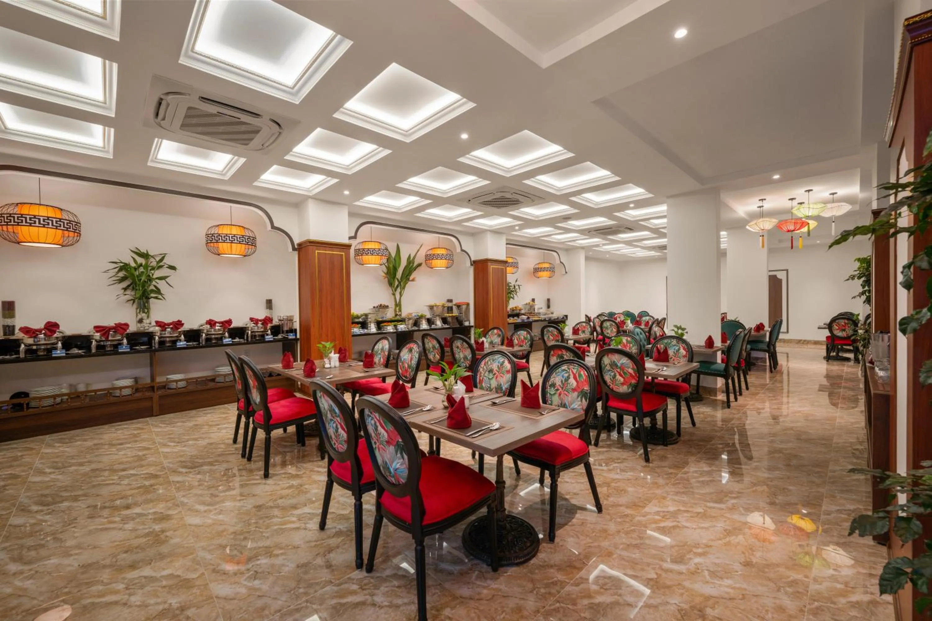 Restaurant/places to eat in Soleil by Soluna - A Charming Touch of Hoi An Heritage - formerly Hoi An Babylon Luxury Hotel