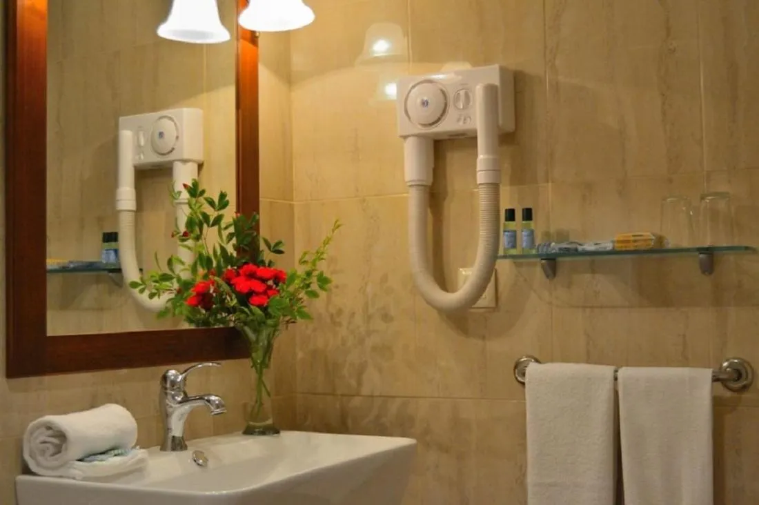 Bathroom in Hotel Amandi