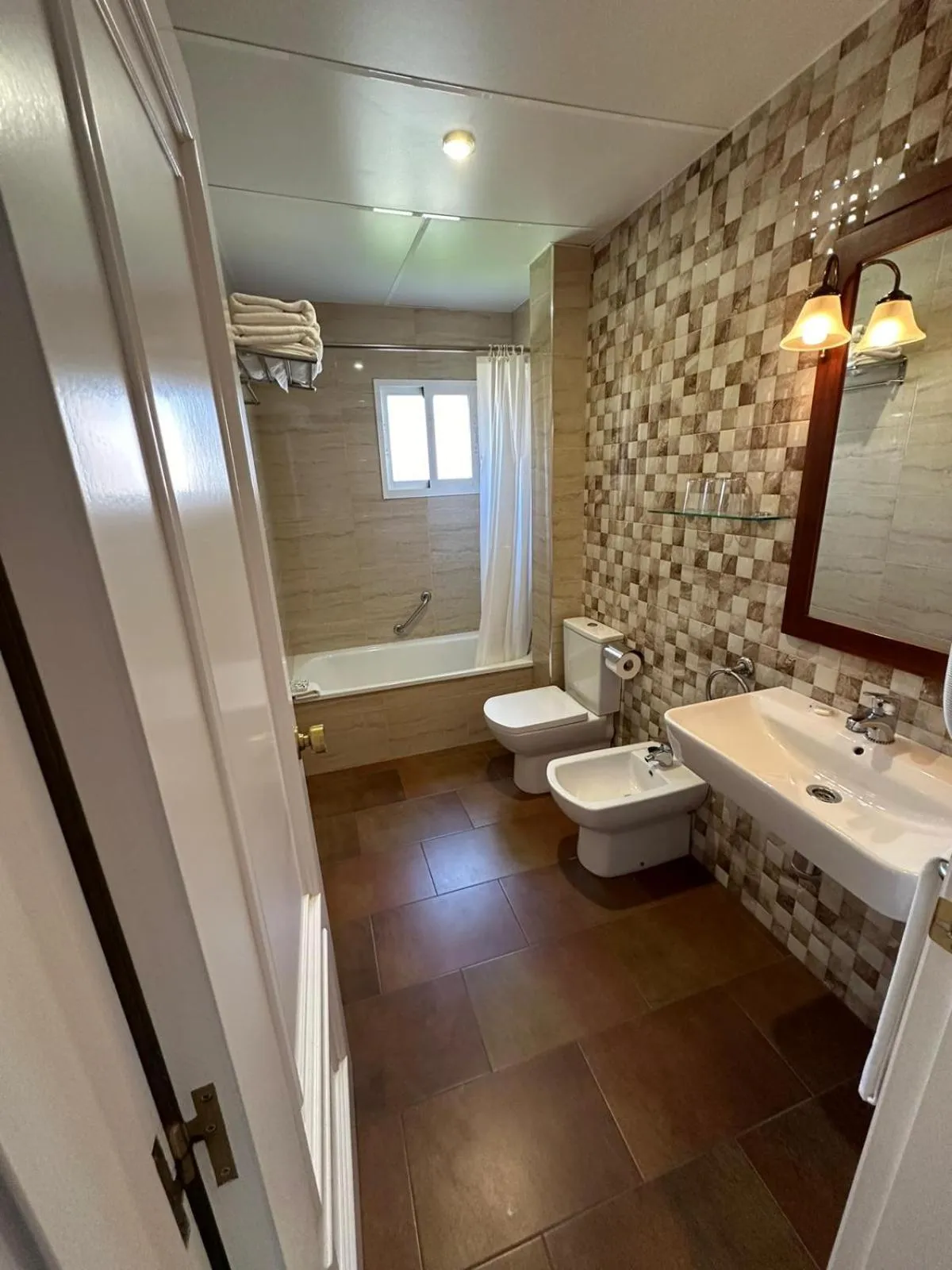 Bathroom in Hotel Amandi