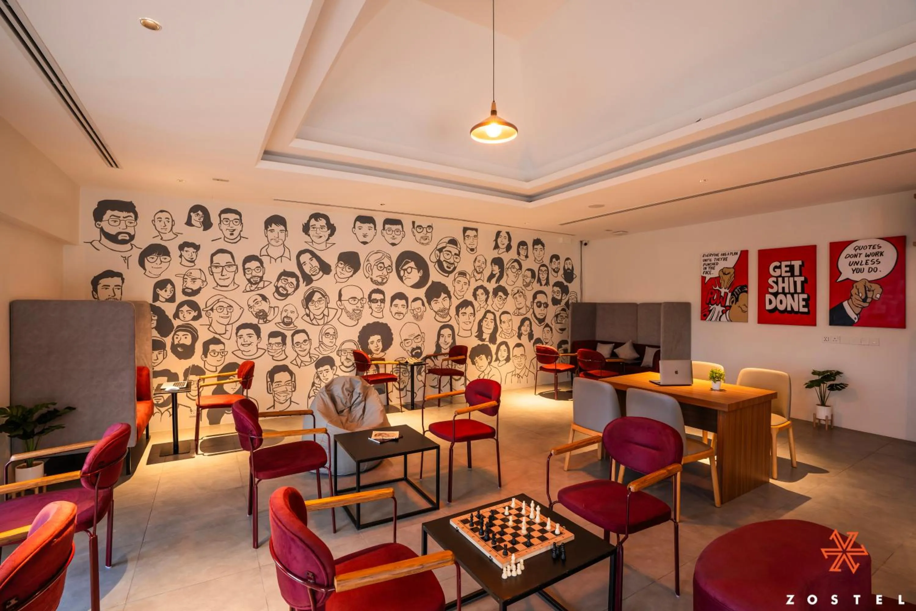 Lounge or bar in Zostel Phuket