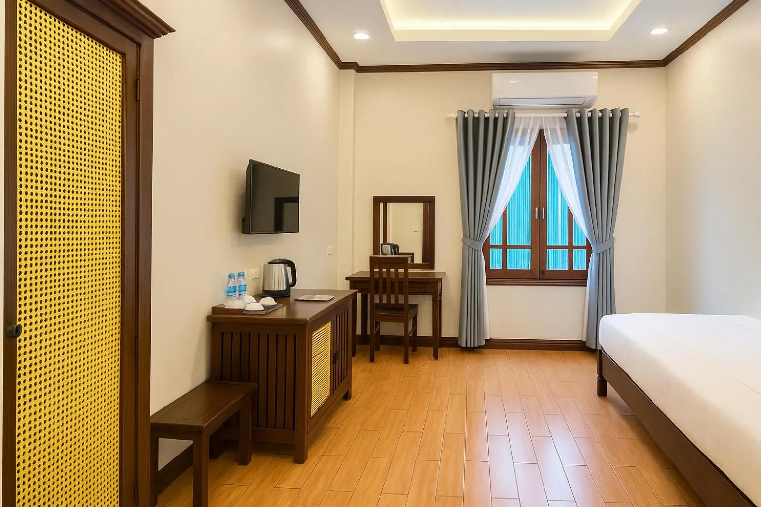 Deluxe Double Room in Villa Khili Phousi