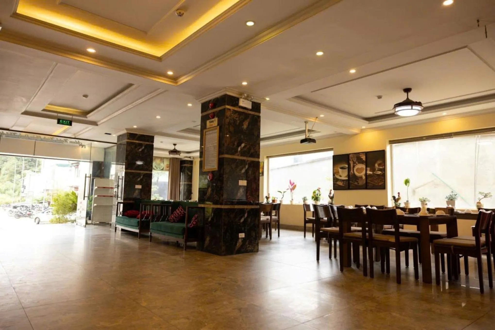 Restaurant/places to eat in Adam Hotel Sa Pa
