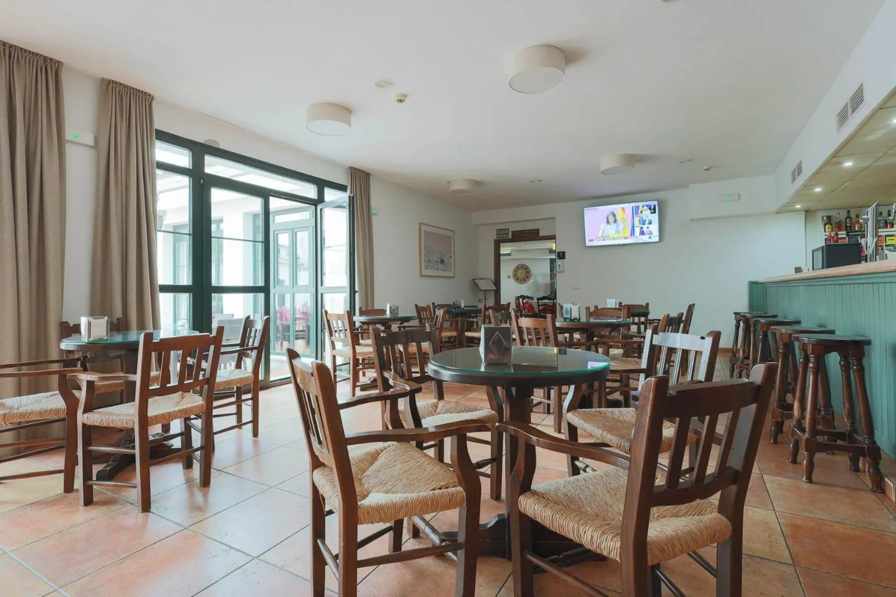 Restaurant/places to eat in Hotel Tugasa Sierra y Cal