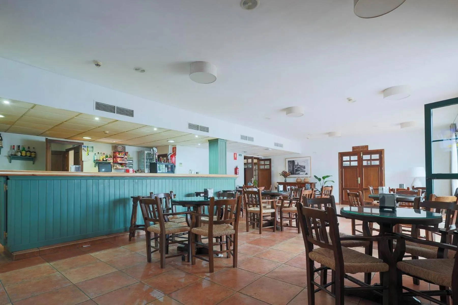 Restaurant/places to eat in Hotel Tugasa Sierra y Cal