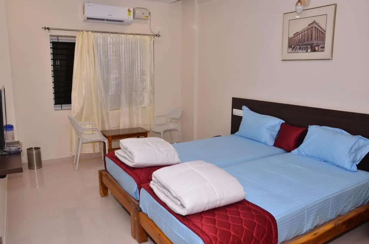 Hotel Ankola International