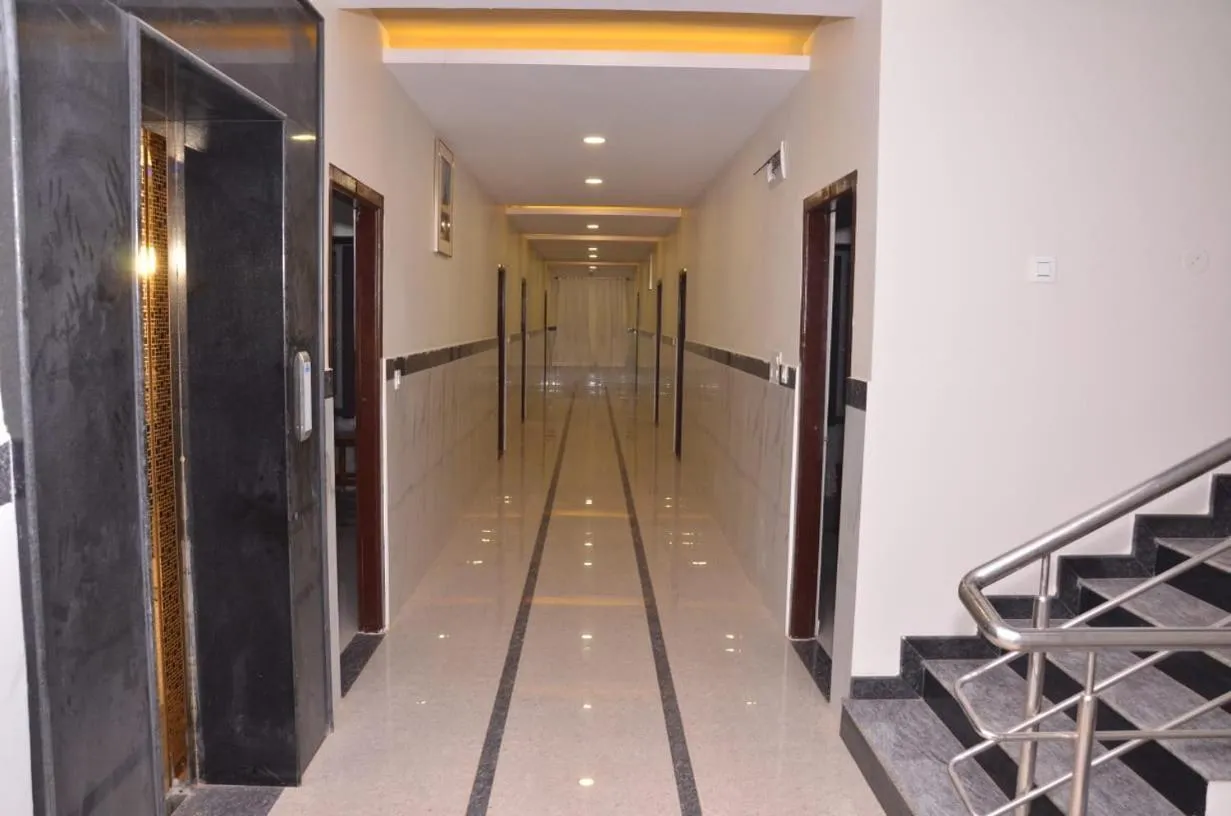 Hotel Ankola International