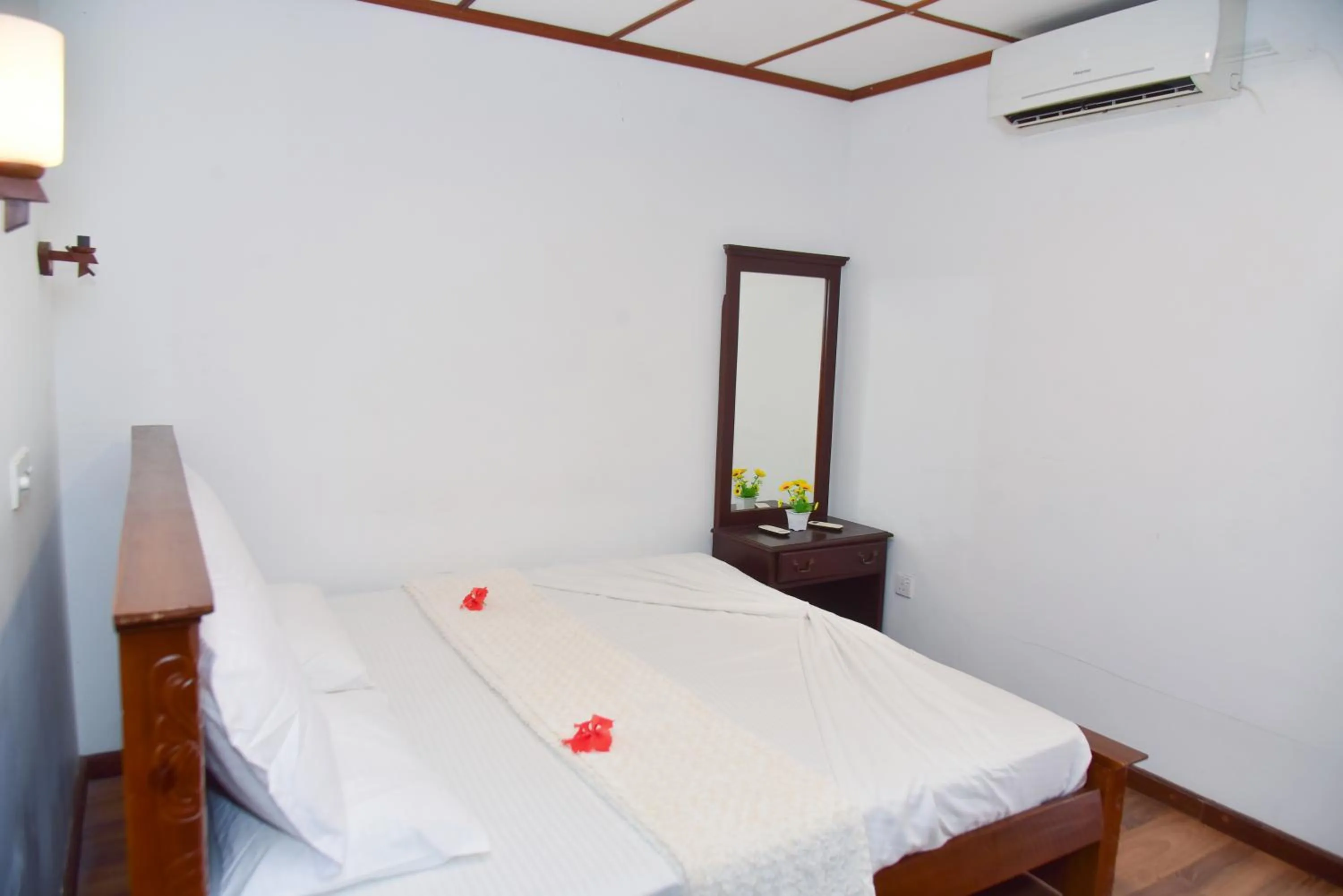 Bedroom, Bed in Villa Thotiya