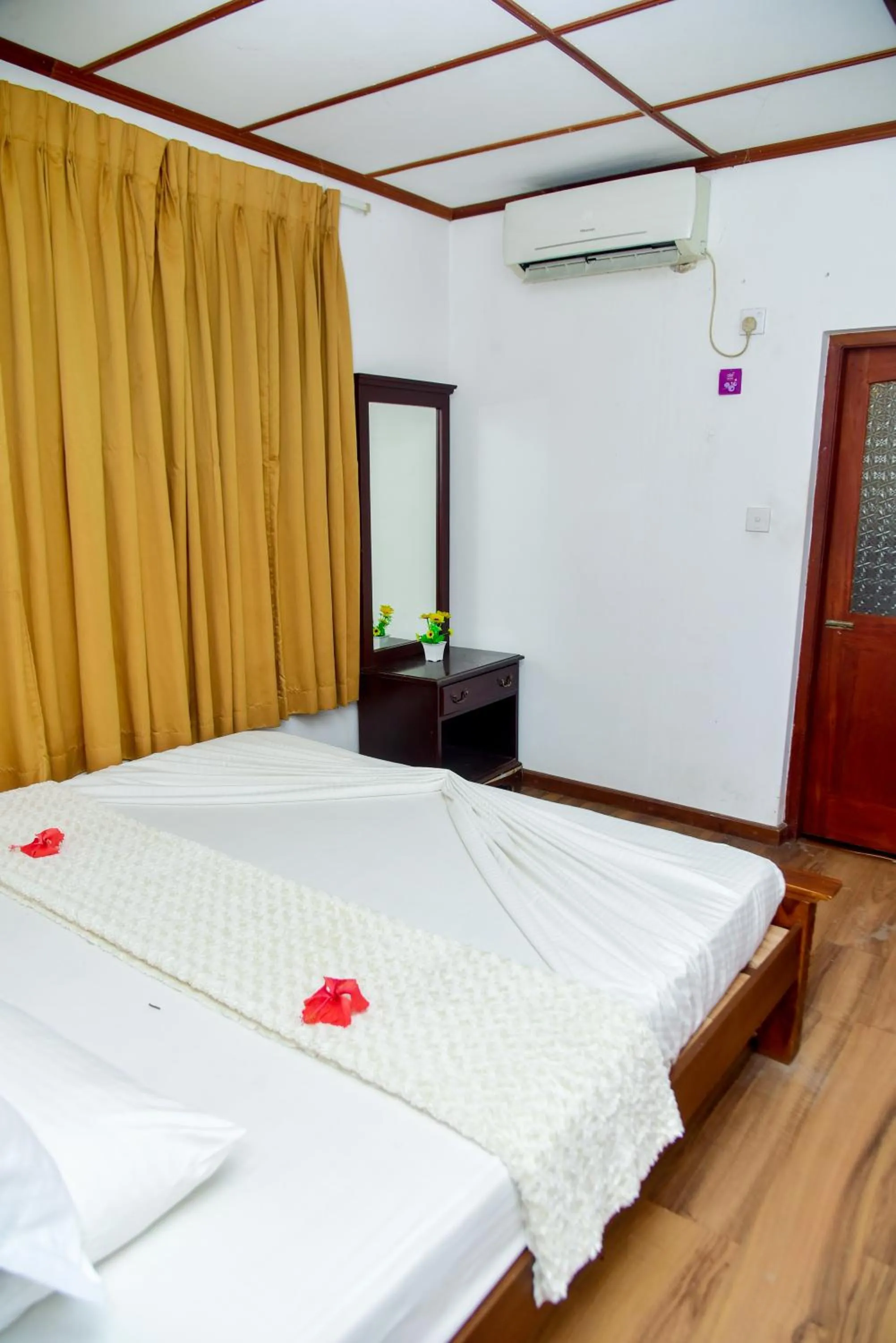 Bedroom, Bed in Villa Thotiya