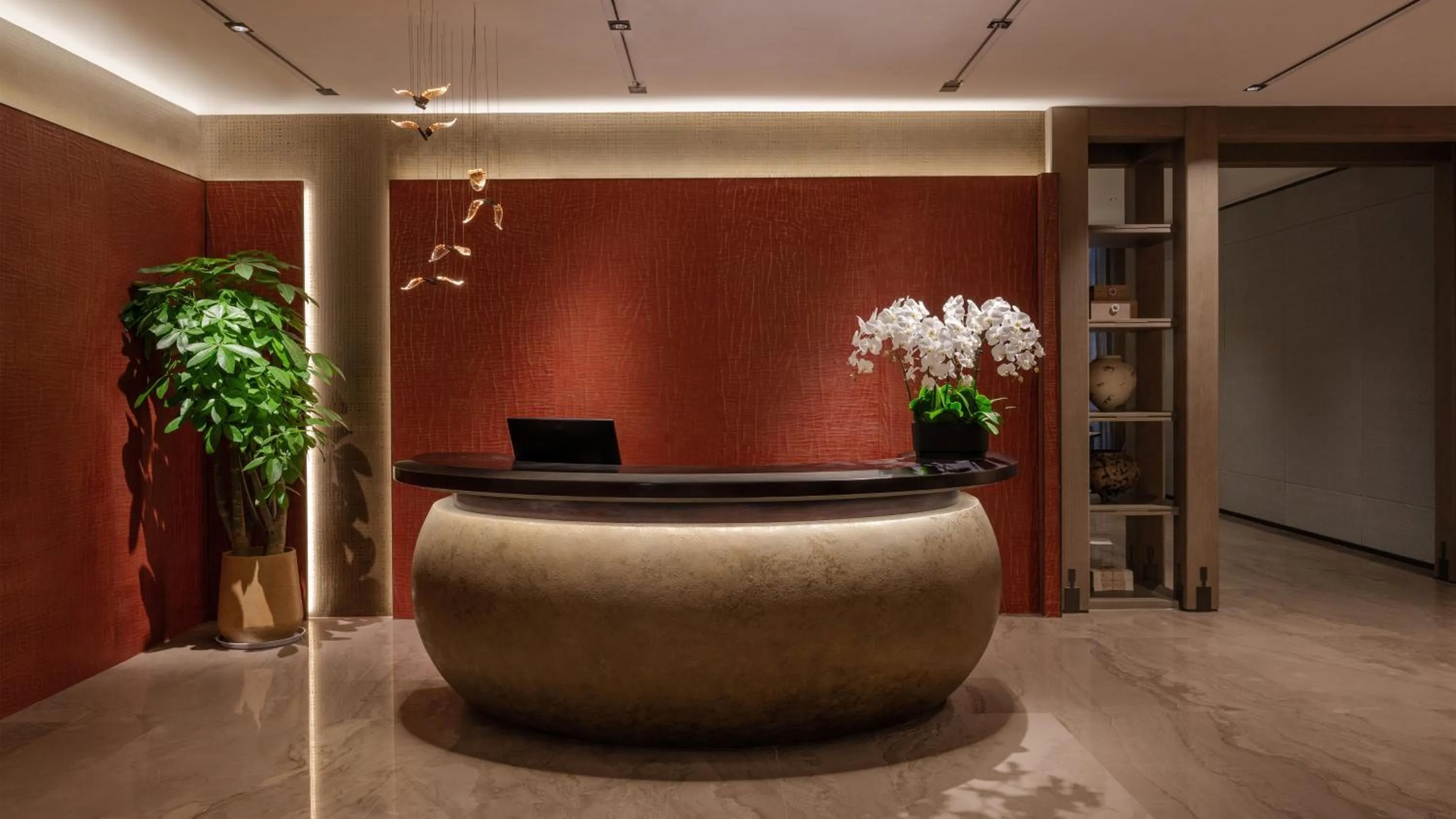 Restaurant/places to eat in Crowne Plaza Weihai Binhai by IHG