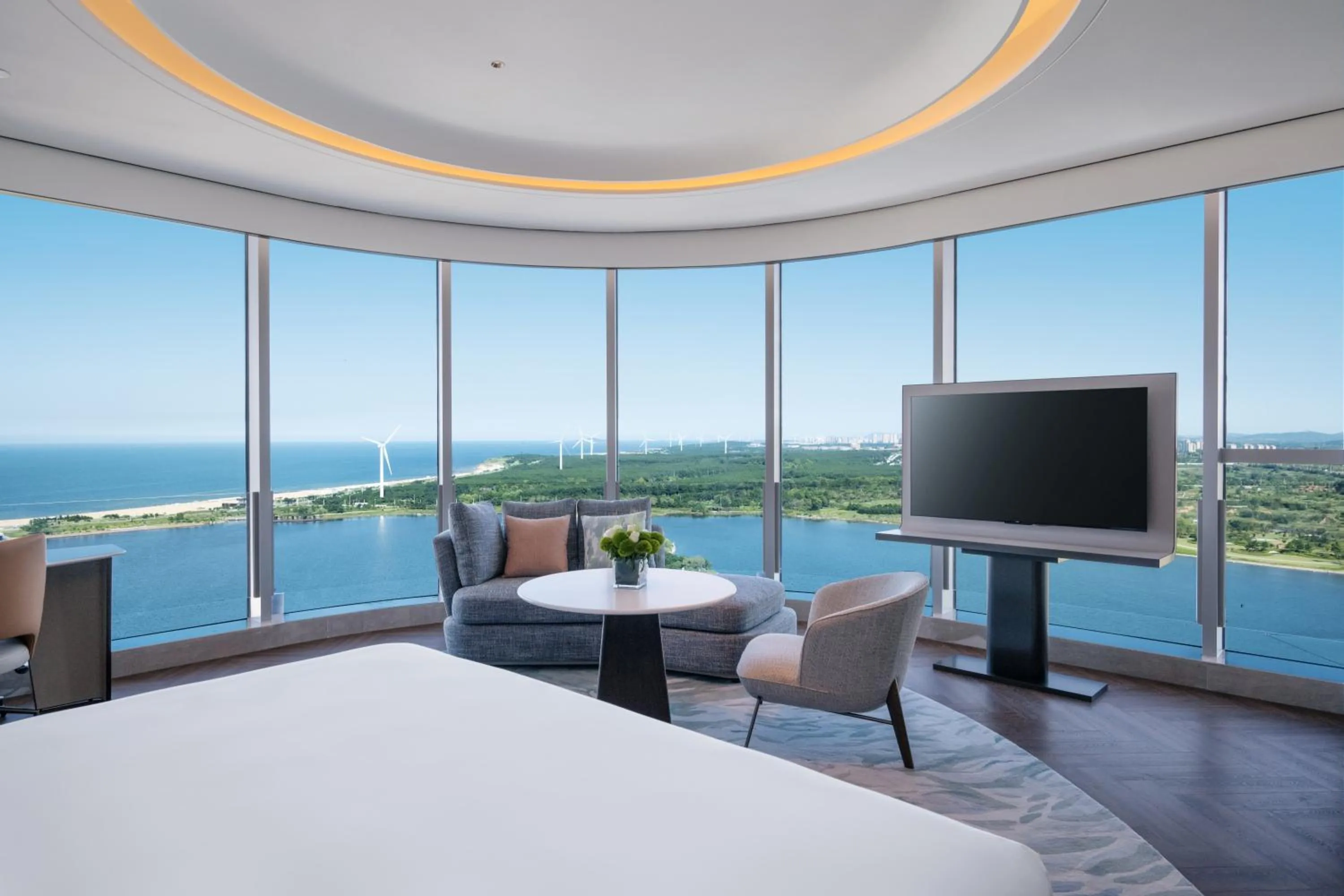 Crowne Plaza Weihai Binhai by IHG