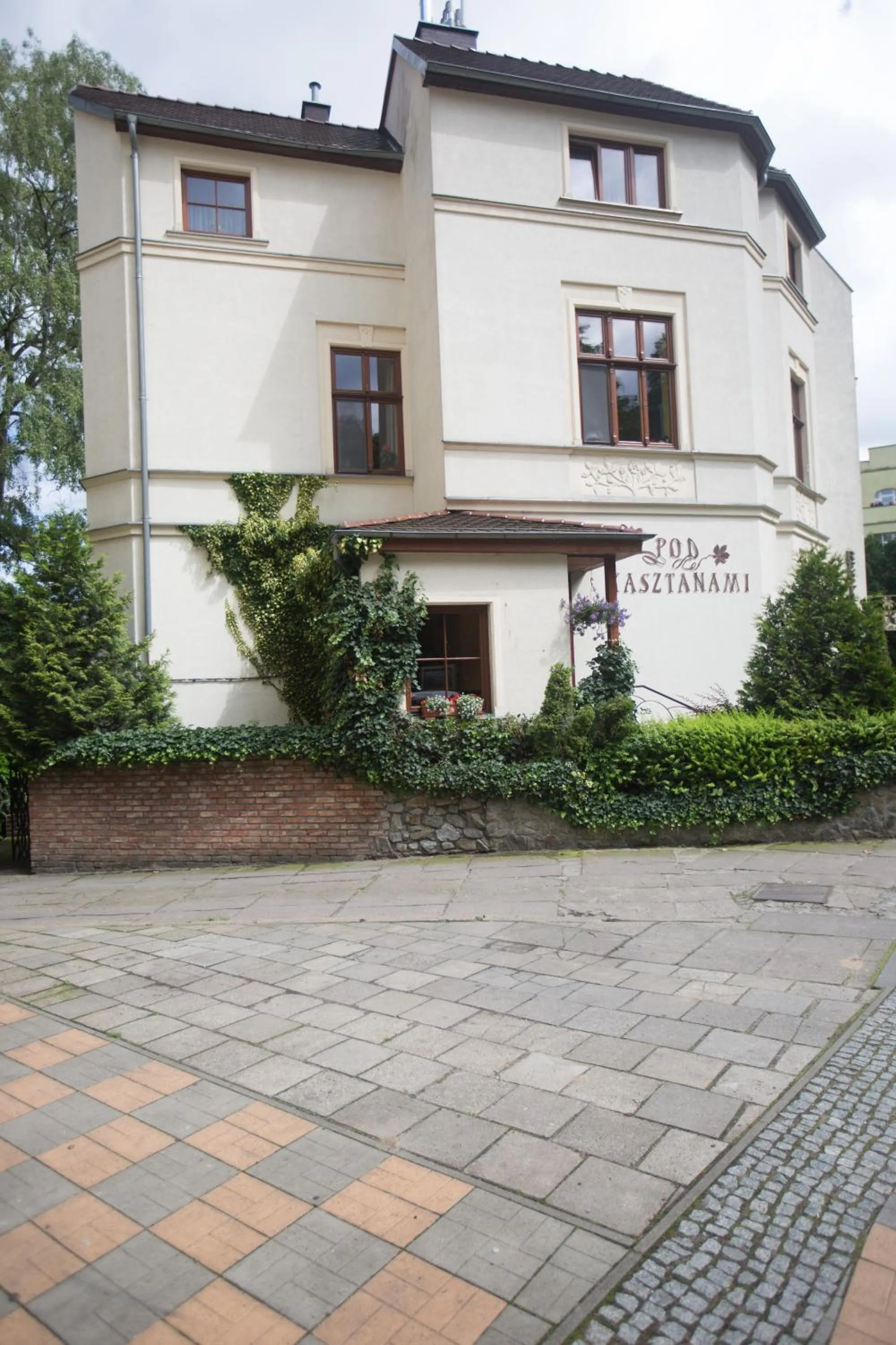 Property building in Kamienica pod Kasztanami Świnoujście (Usedom Insel)