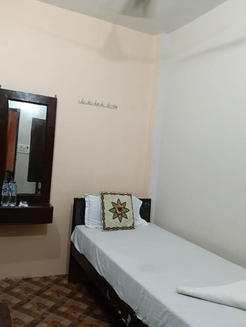 Bed in Banaras Rest House