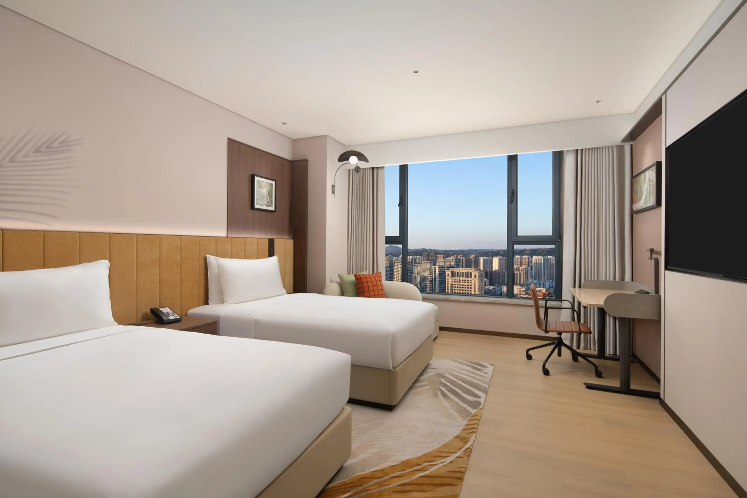 City view, Bed in Hilton Garden Inn Lanzhou Anning