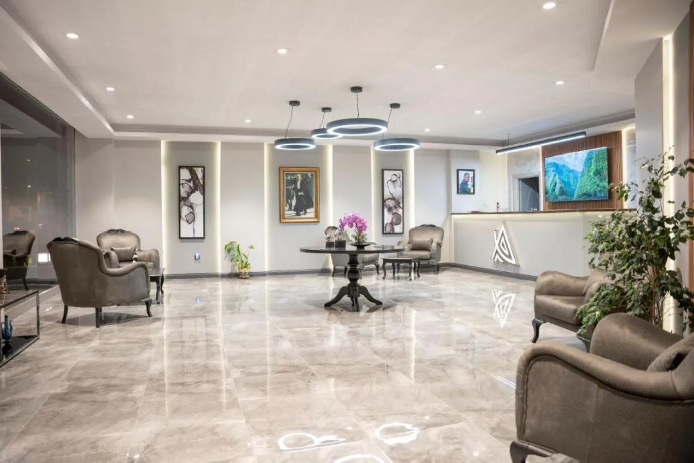 Lobby or reception in Altınova Hotel Sakarya