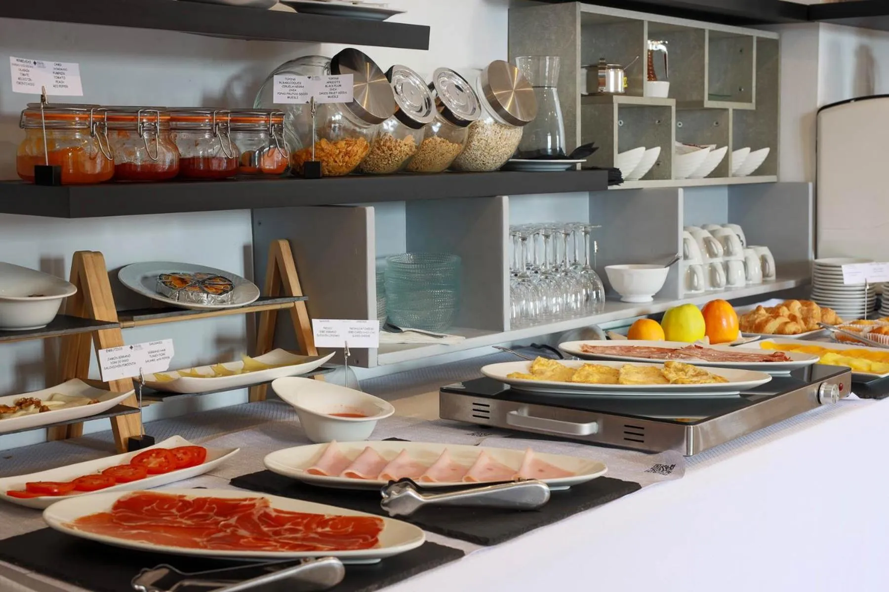 Breakfast, Food in Tugasa El Almendral