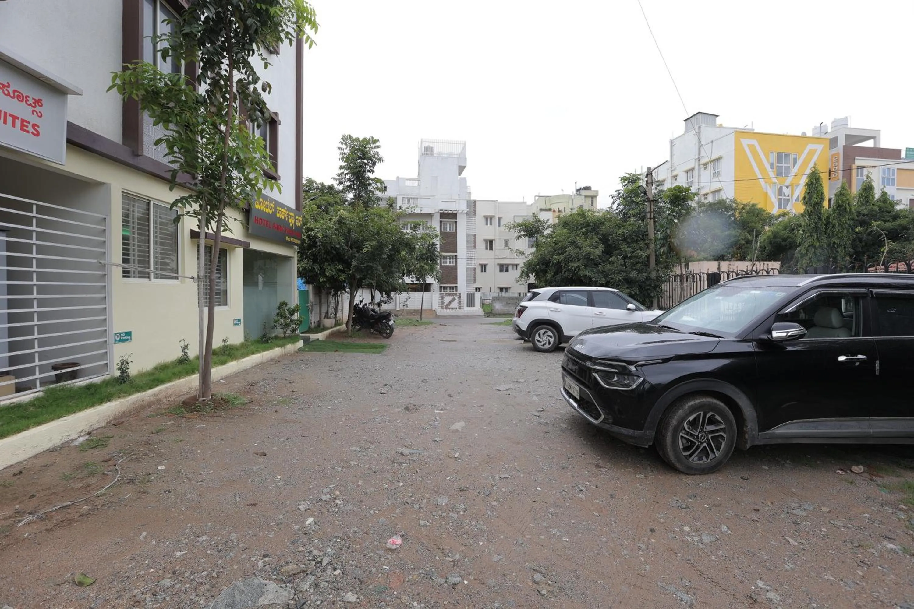 Parking in Hotel Parkview Inn