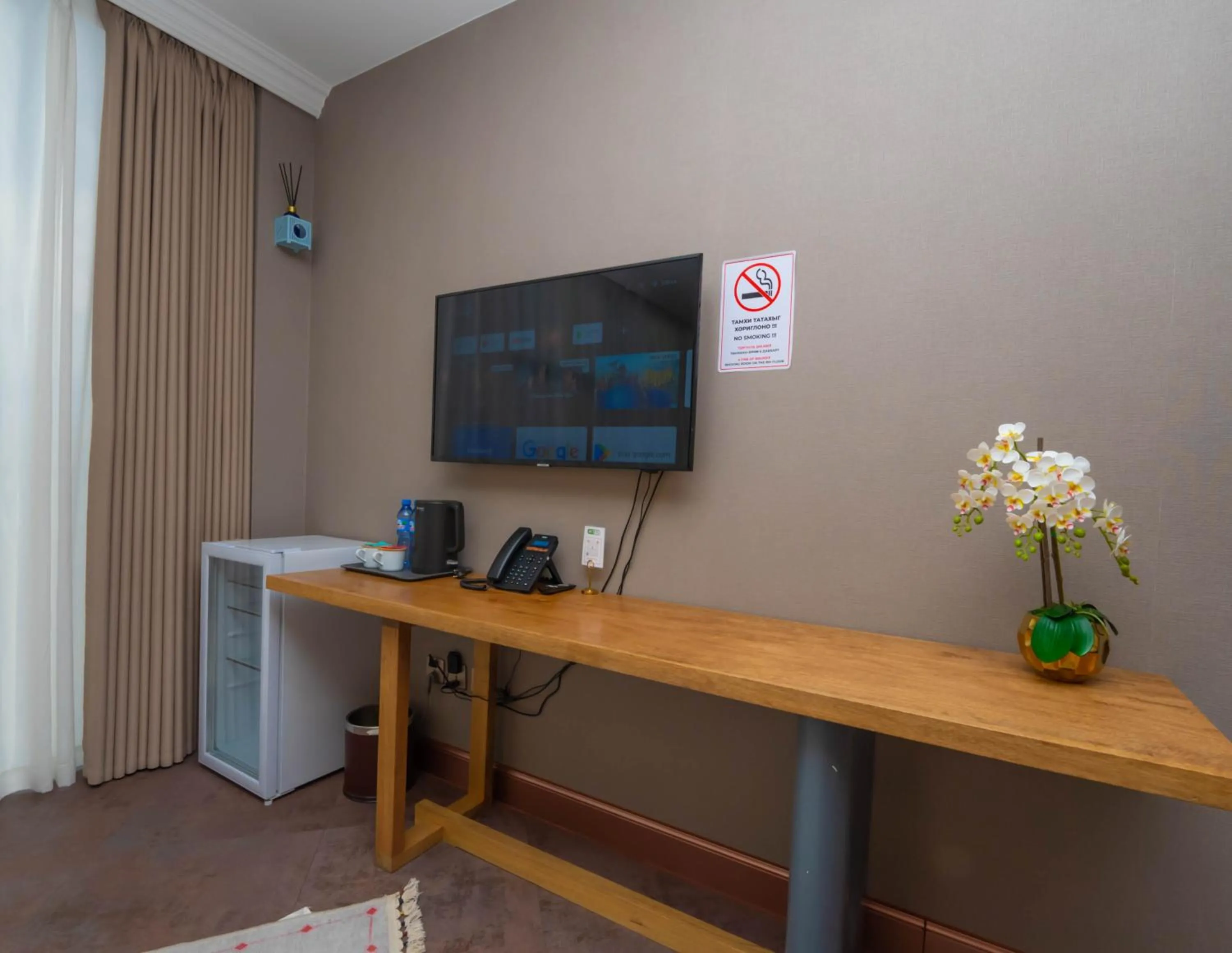 TV and multimedia in Amgun Hotel Ulaanbaatar