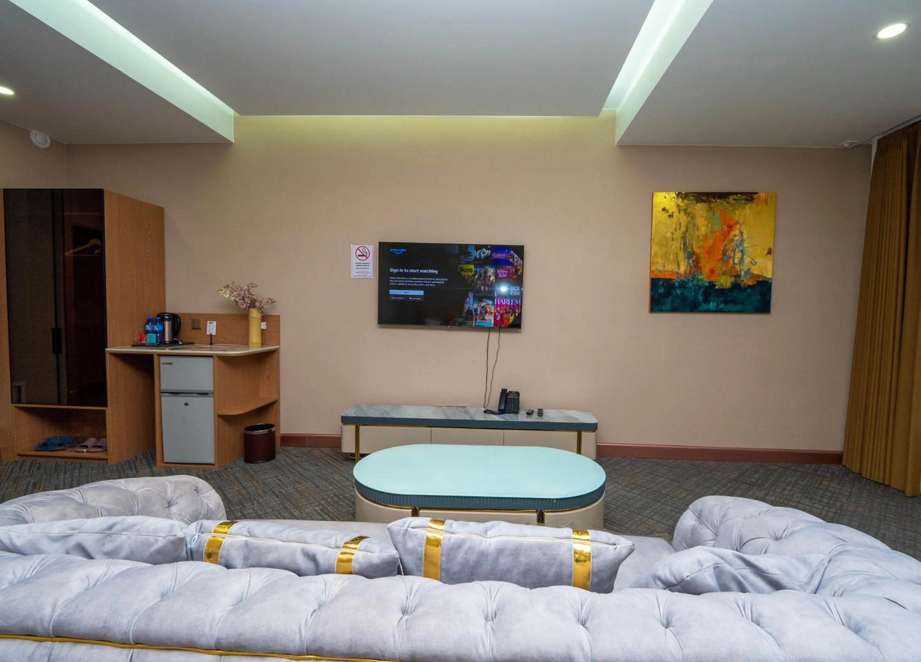 TV and multimedia, Bed in Amgun Hotel Ulaanbaatar