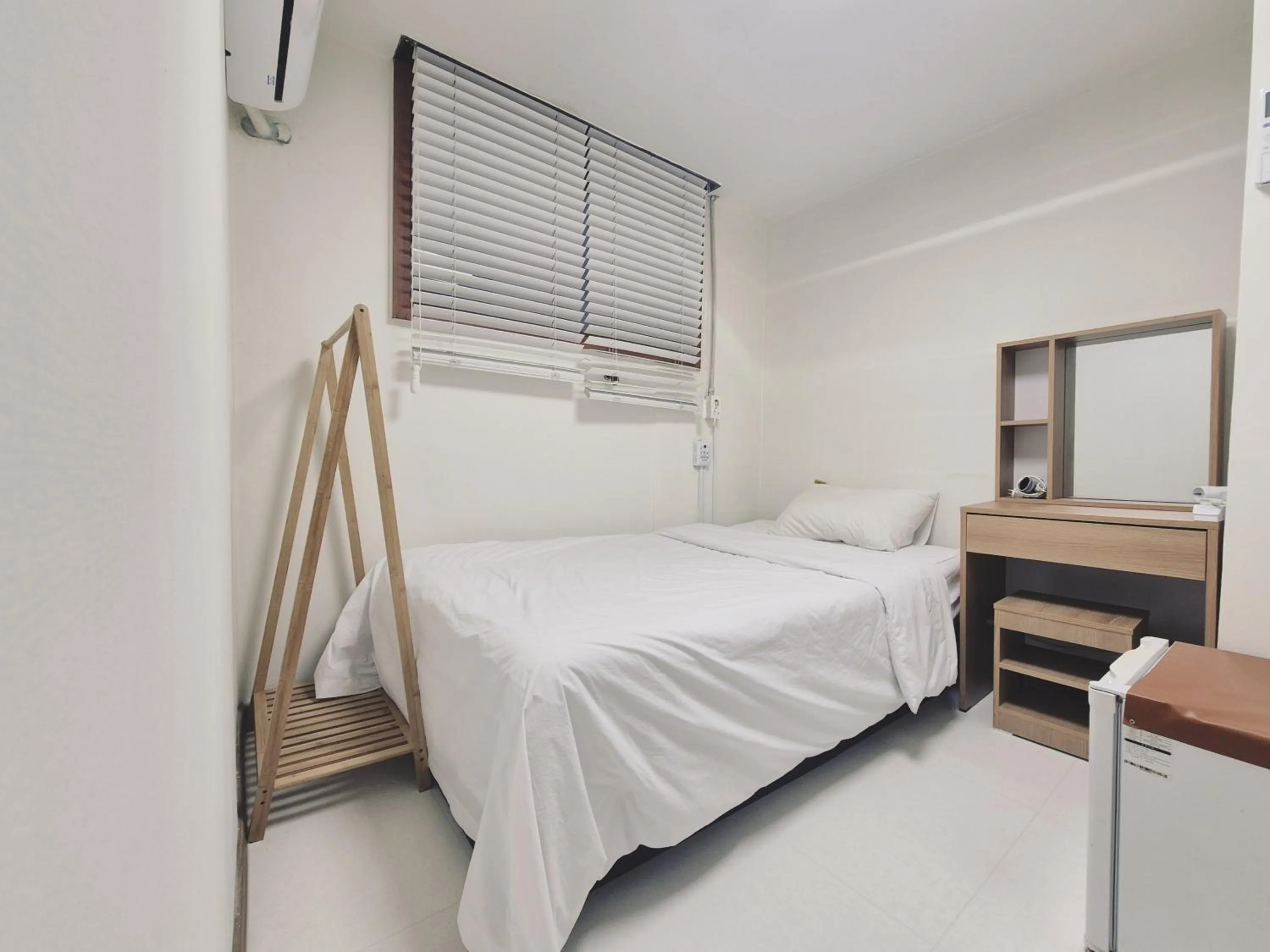 Photo of the whole room, Bed in AnOn Hostel Seongsu-Konkuk