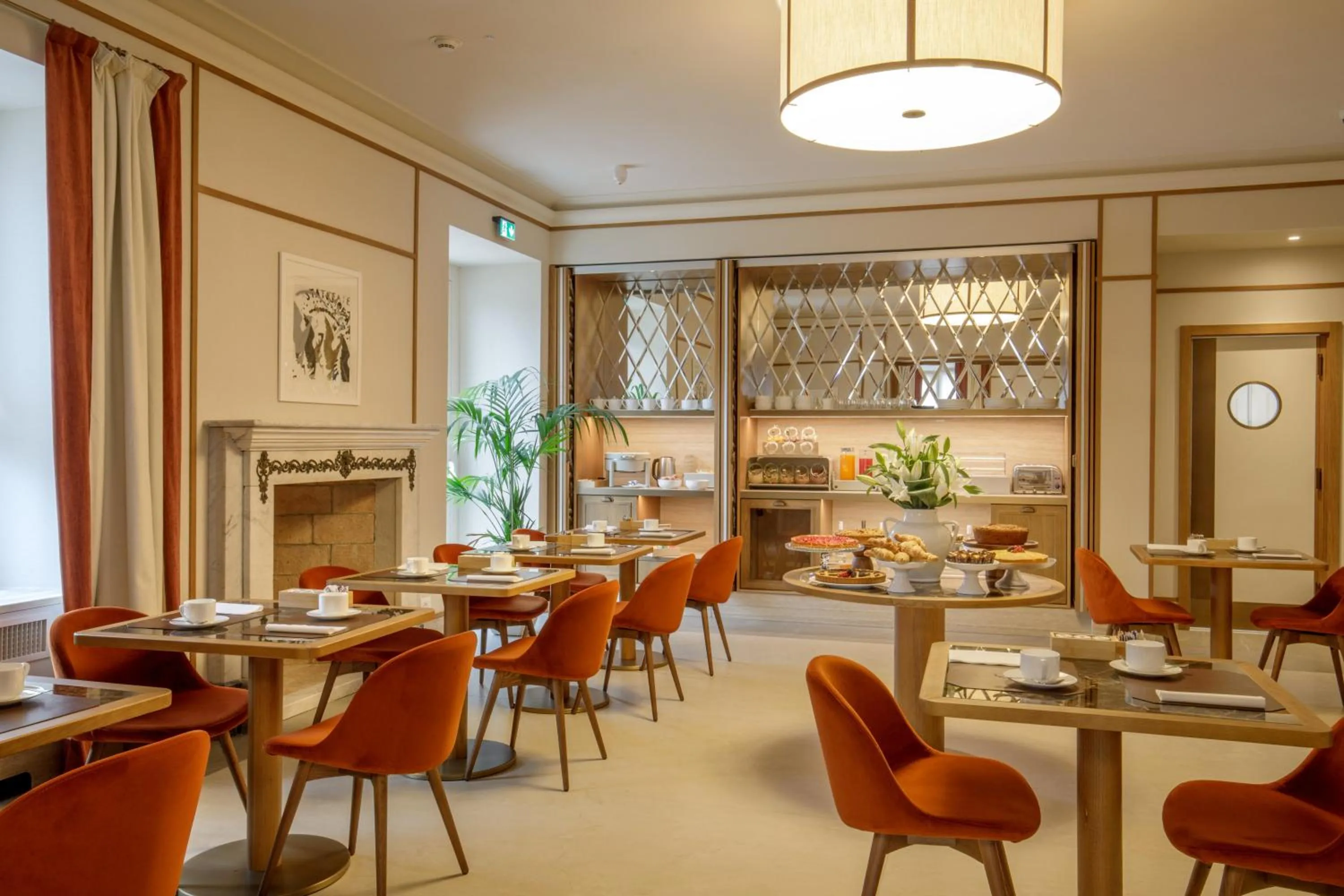 Restaurant/places to eat in Villa Miliani