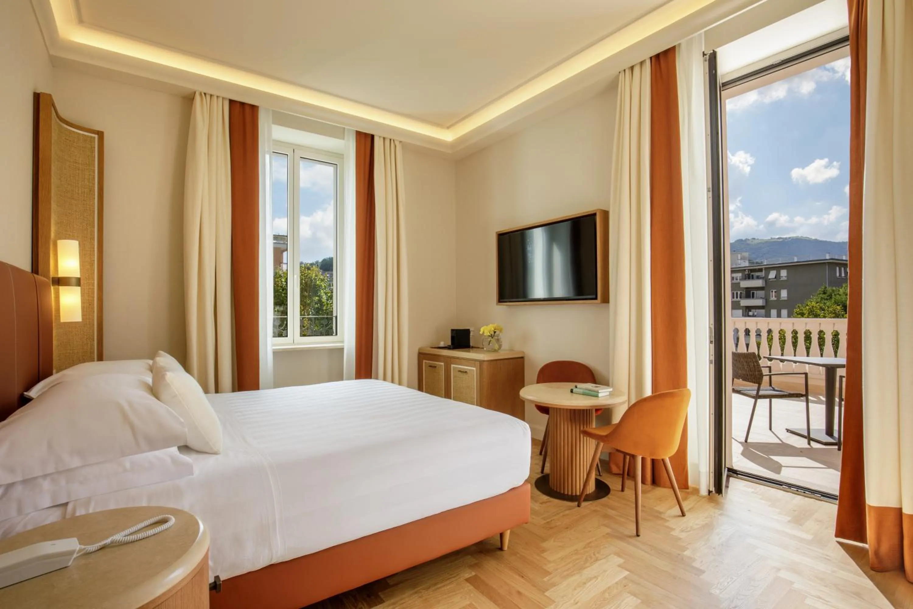 Photo of the whole room, Bed in Villa Miliani