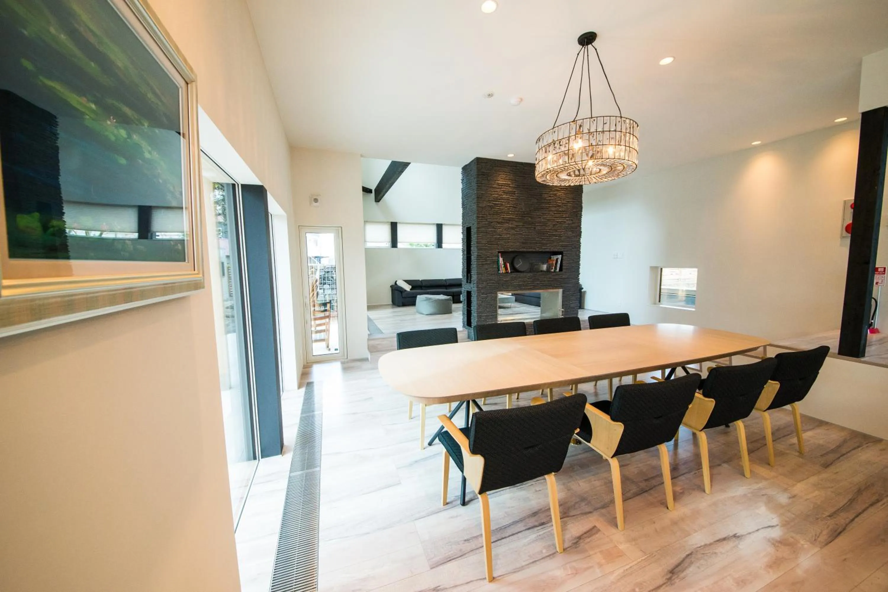 Dining area in La Cachette